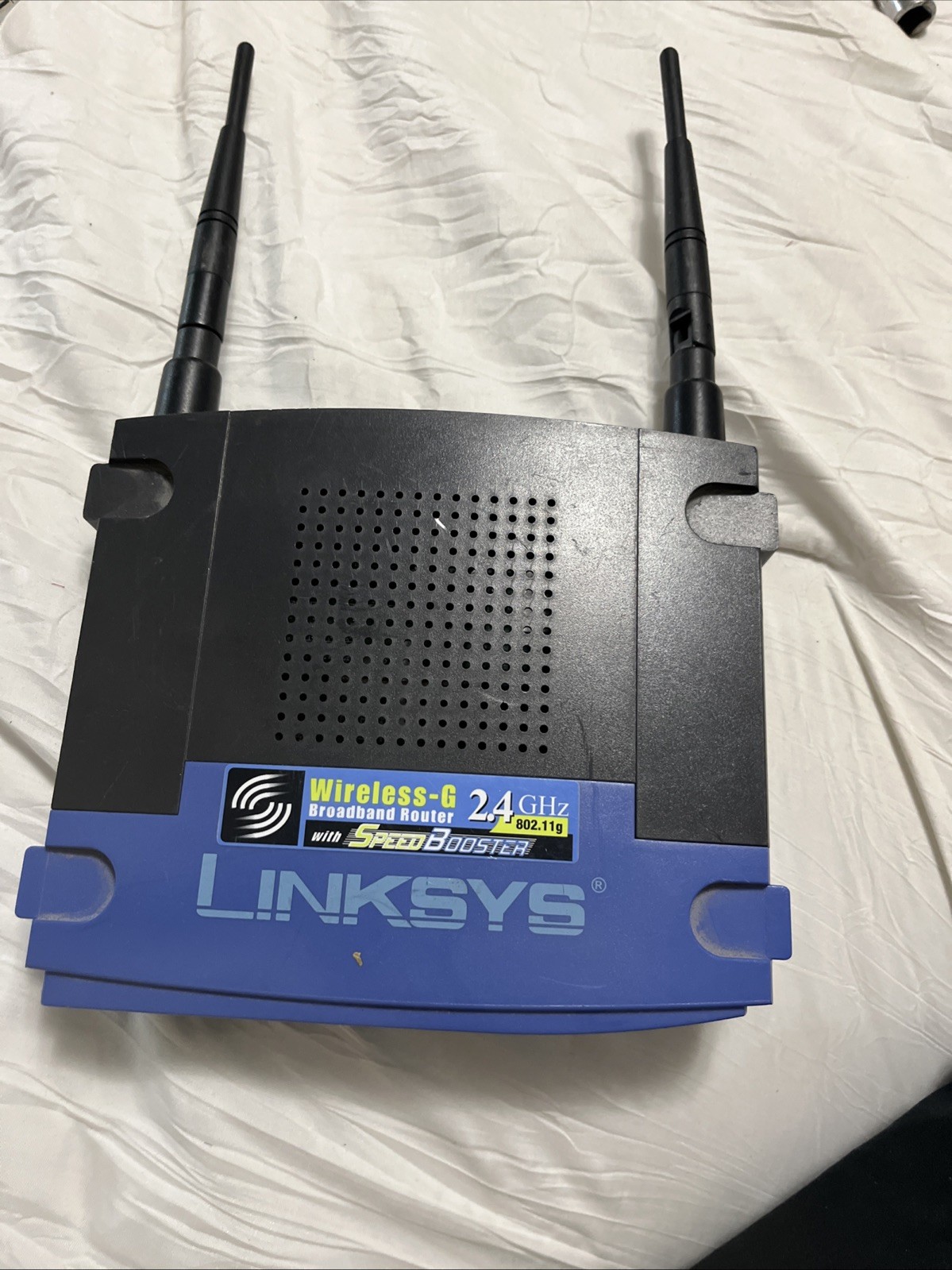 Linksys Wireless G Router (WRT54GS v7), 2.4 GHz 802.119g With Speed Booster