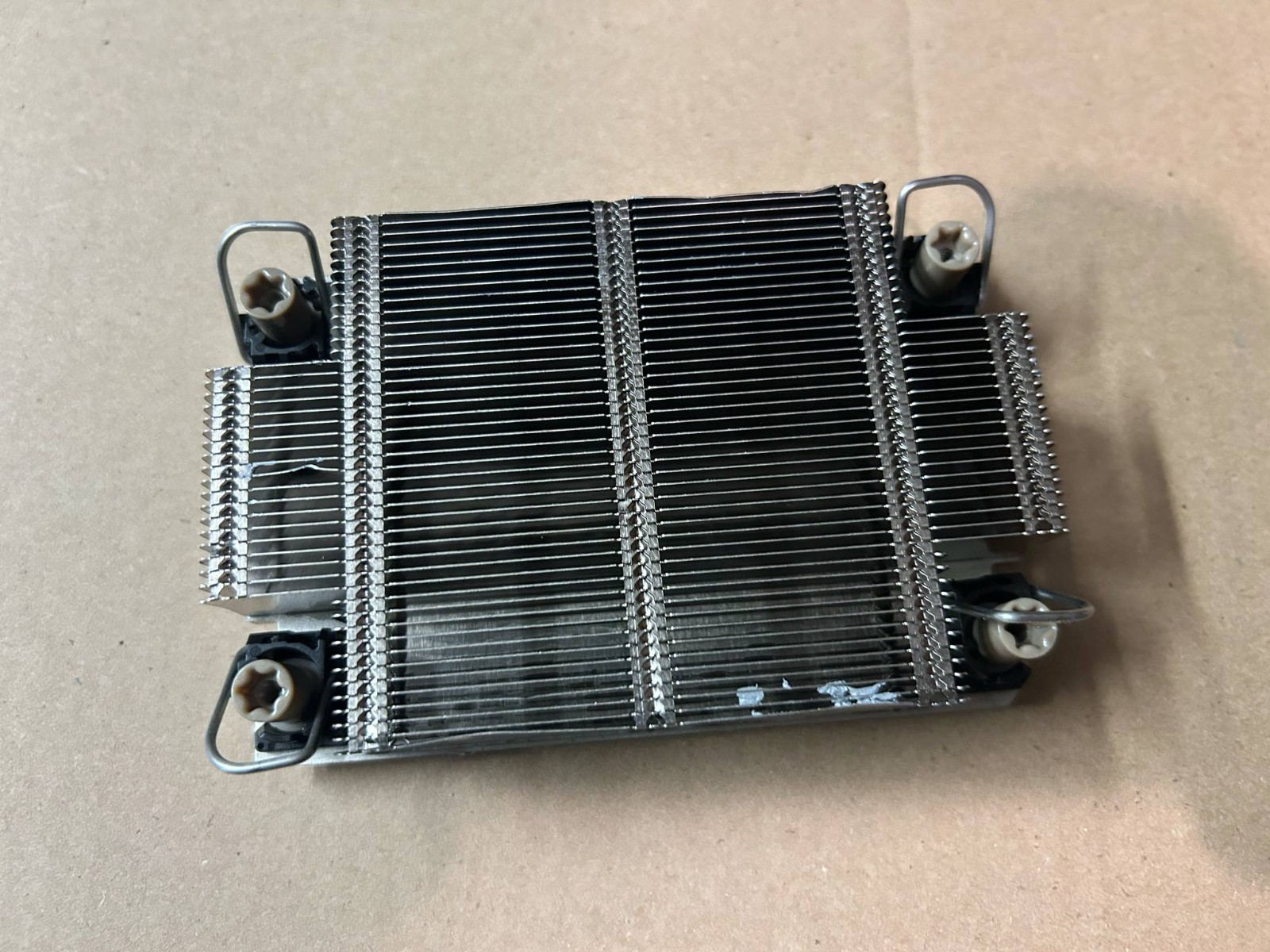 Genuine Dell PowerEdge R760 R660 R660XS CPU Heatsink 3WKXR 03WKXR