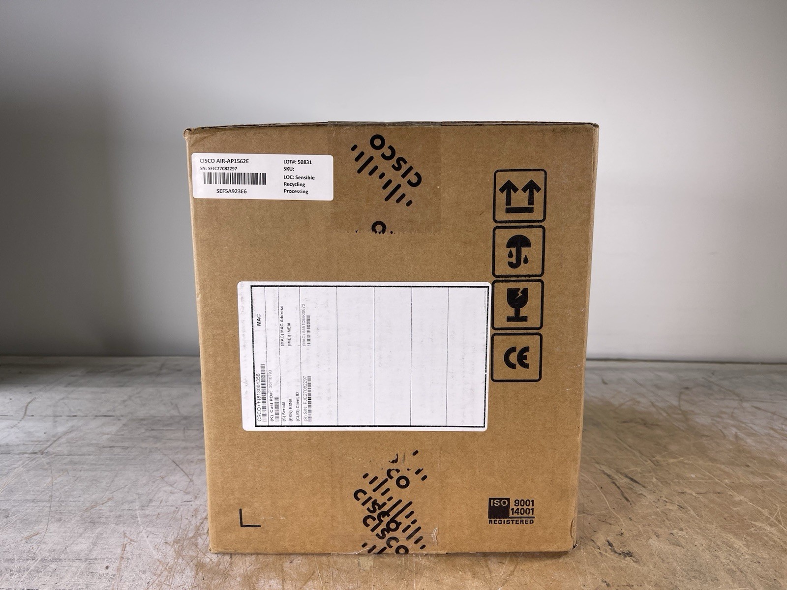 CISCO AIR-AP1562E-B-K9 WIRELESS ACCESS POINT - (NEW-SEALED BOX)