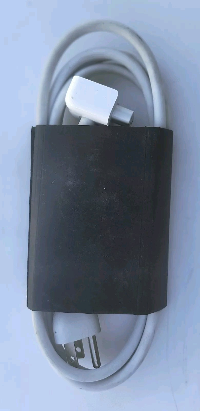 Apple A1 (2.5A 125V) AC Power Adapter US White Extension Cable For MagSafe