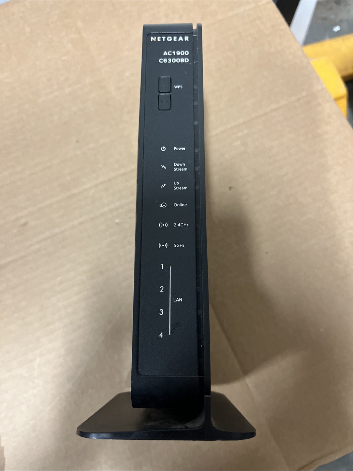 Netgear C6300BD AC1900 Docsis 3 Cable Modem Wireless Router Comcast - No Adapter
