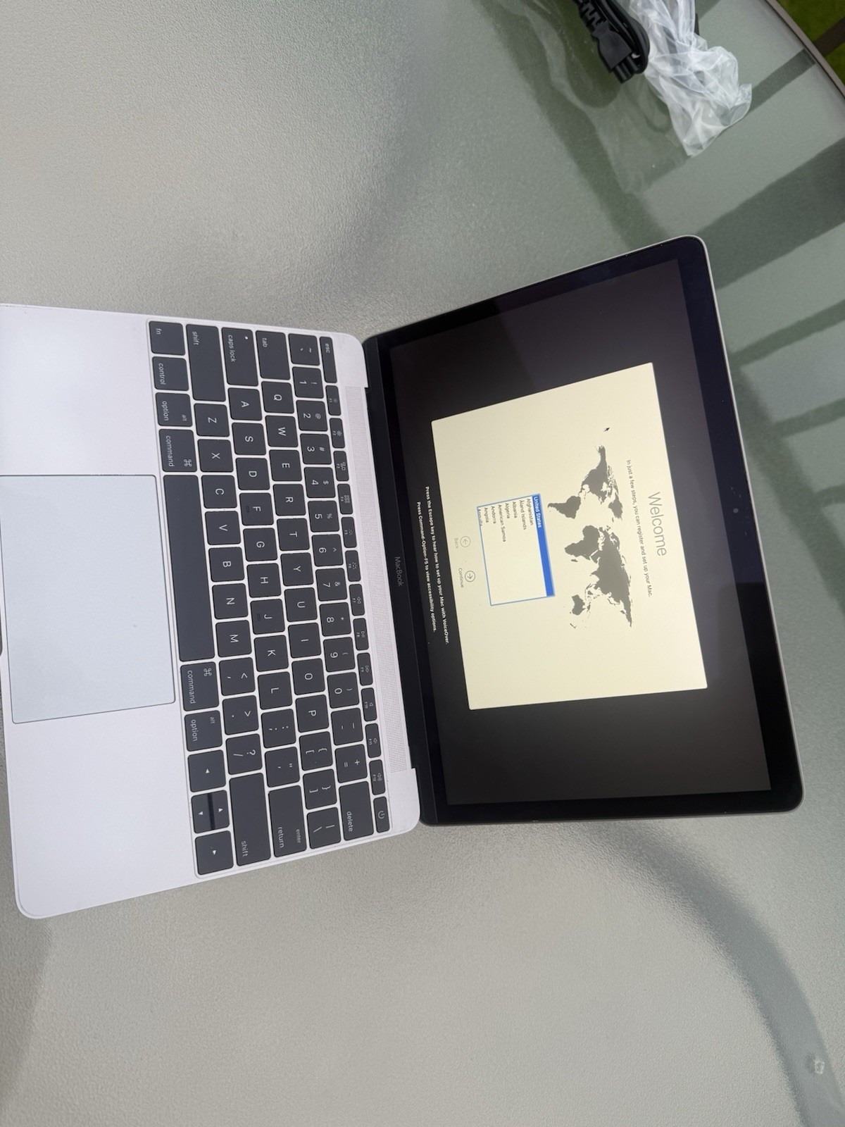 Apple MacBook 12 in 2016 Intel Core M3 1.10 GHz, 256 GB, 8 GB