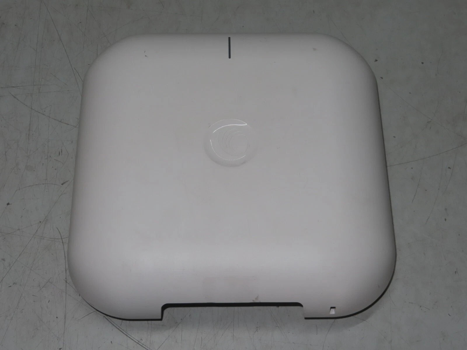 Cambium Networks XV3-8X00A00-RW XV3-8 Wi-Fi 6 Wireless Access Point /w Bracket