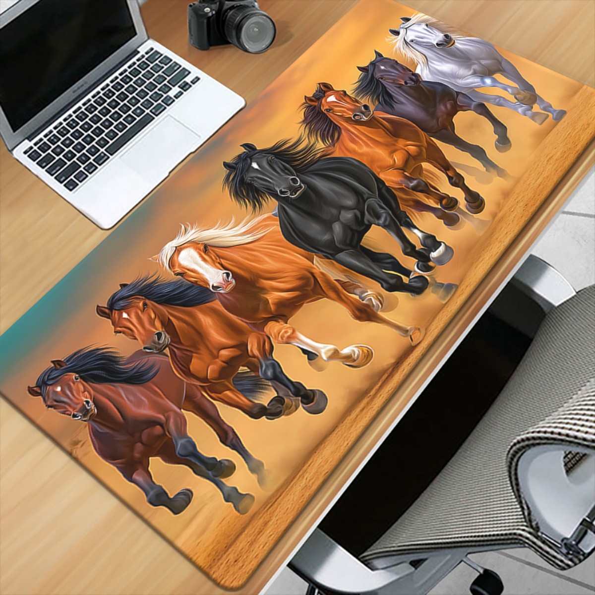 1 Extra-Large XXL Gaming Mouse Pad And Desk Mat - High-Definition Printed Hors
