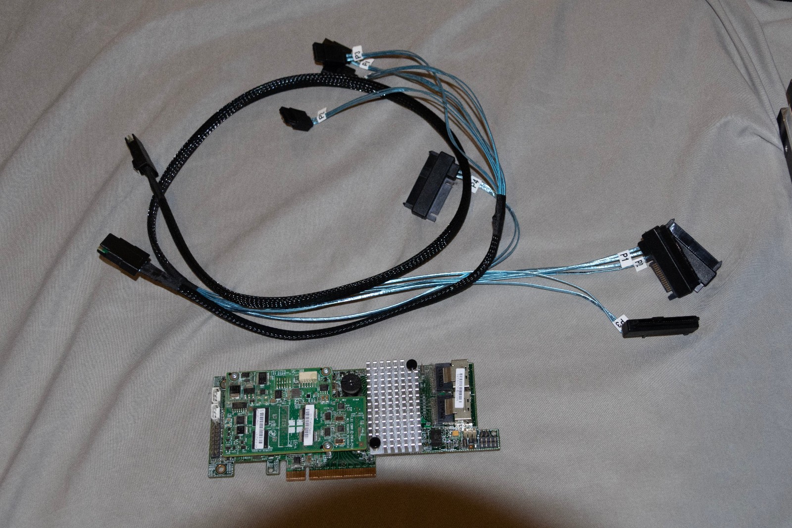  LSI LOGIC MegaRAID SAS 9266-8i Storage Controller LSI00295 