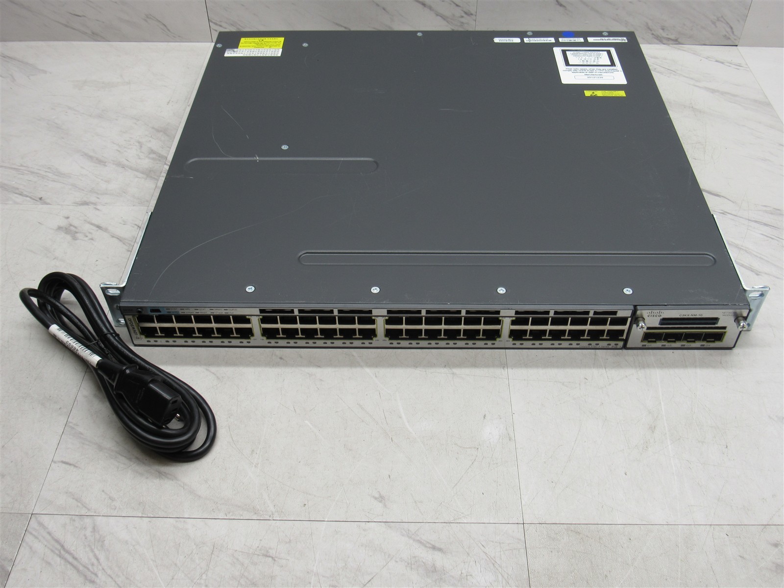 Cisco Catalyst WS-C3750X-48P-S Poe+ Gigabit Network Switch + Power Supply & Ears