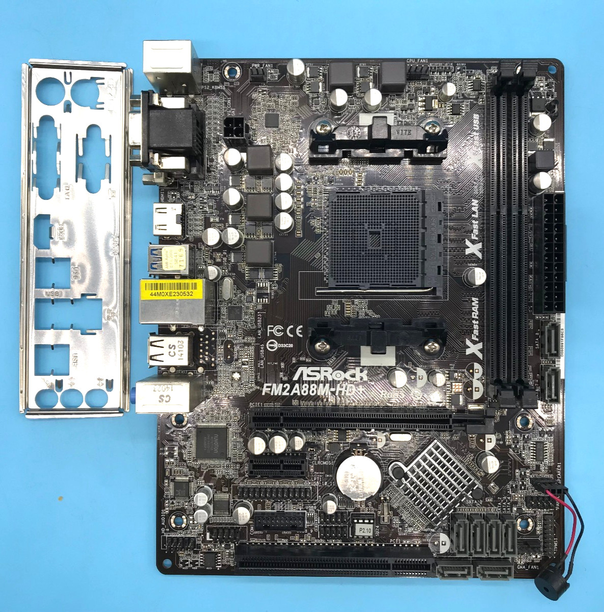 ASRock FM2A88M-HD+ REV:G/A 1.03 DDR3 - mATX - Socket FM2+ - with I/O Shield#MX21