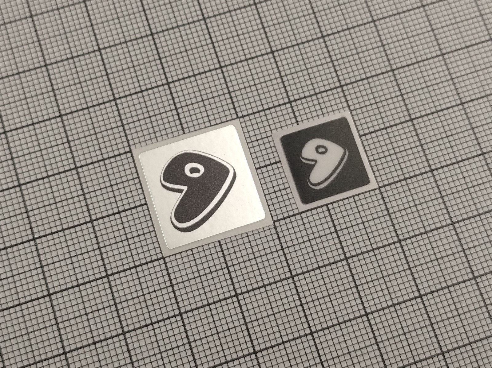 6 x Silver Gentoo Linux Stickers For The Computer Case & Super Key Pack