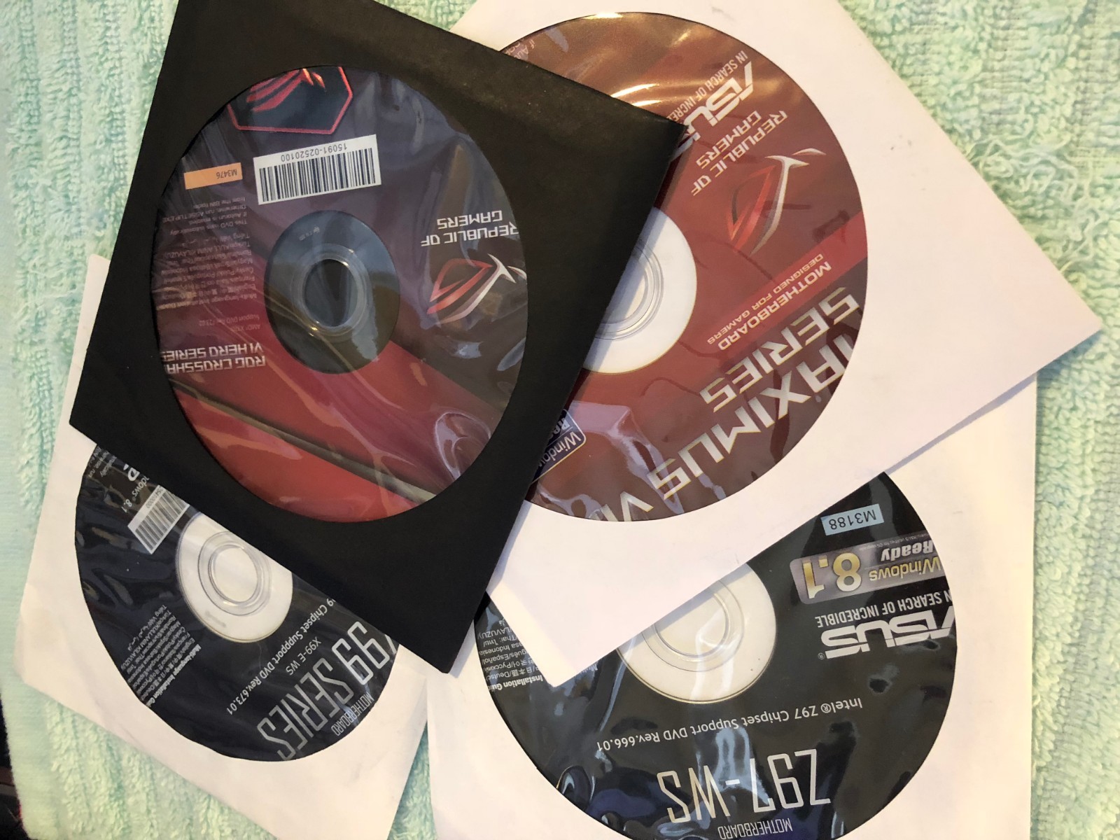 ASUS P9X79    Drivers Installation Disk, Original