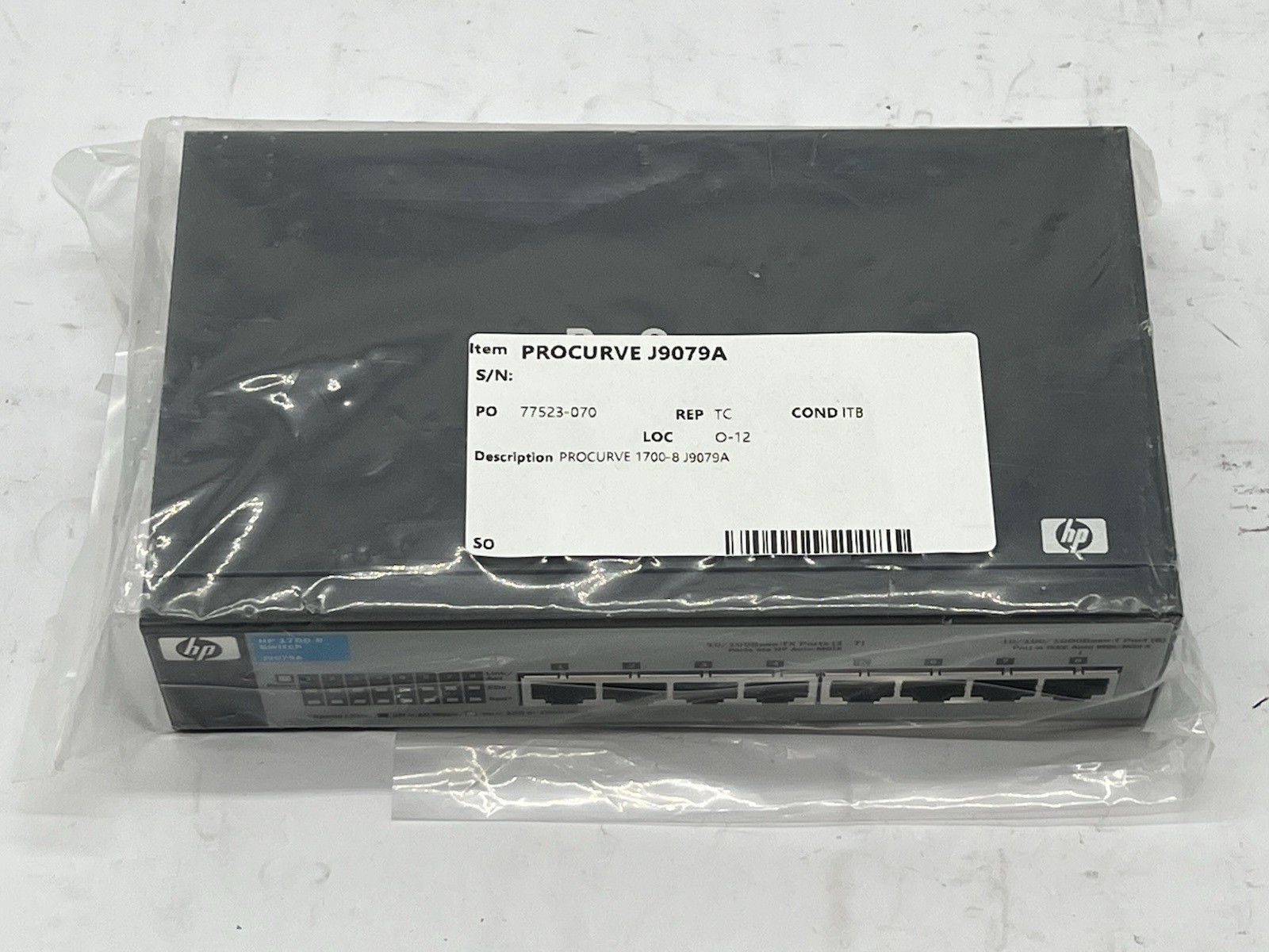 HP J9079A Procurve 1700-8 Switch-New, No Power Adapter