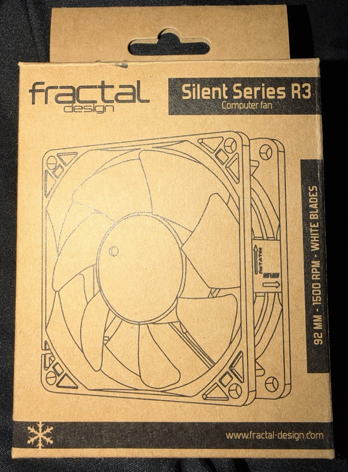 Fractal Design Silent Series R3 92mm Case Fan – Quiet Cooling 3-Pin Connector​