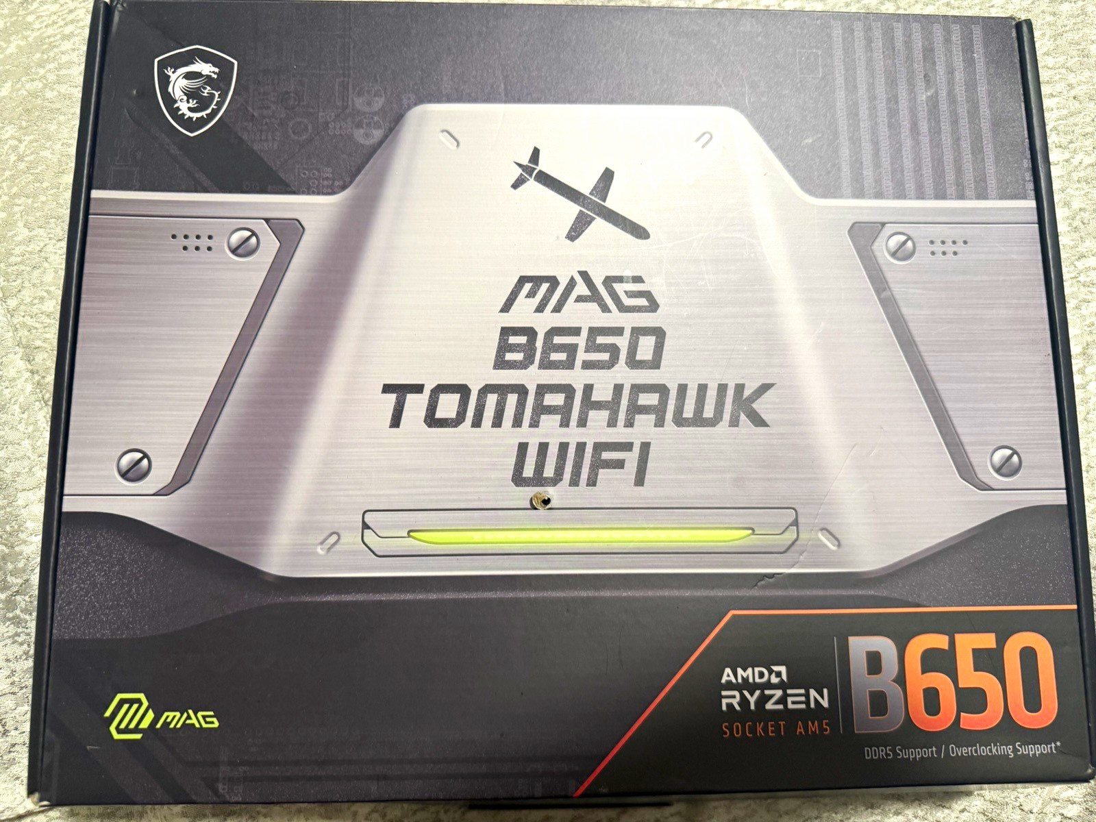 MSI MAG B650 TOMAHAWK WIFI AMD Socket AM5 ATX DDR5 SDRAM Motherboard