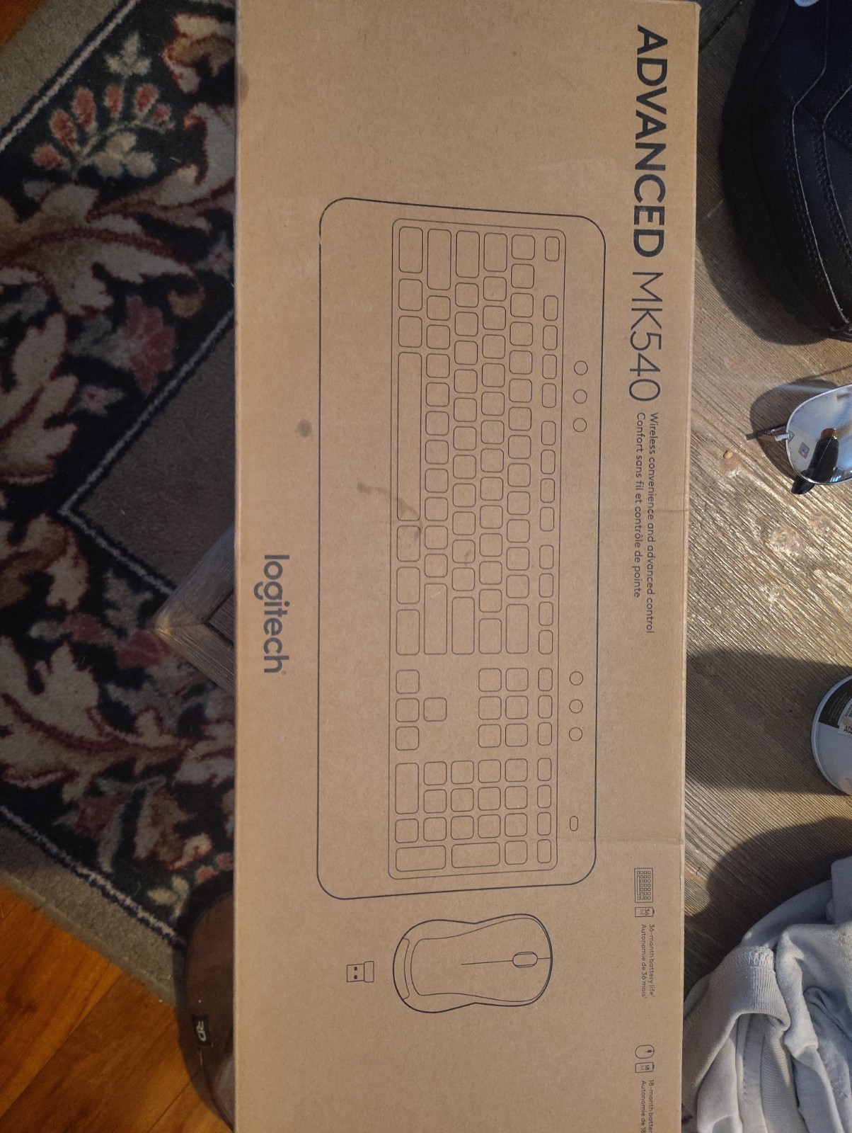 Logitech MK540 (920-008671) Wireless Keyboard and Mouse Combo