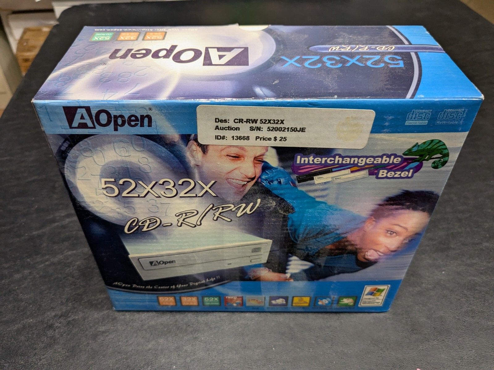 Vintage Aopen CD-R/RW 52x32x Computer Disk Drive New