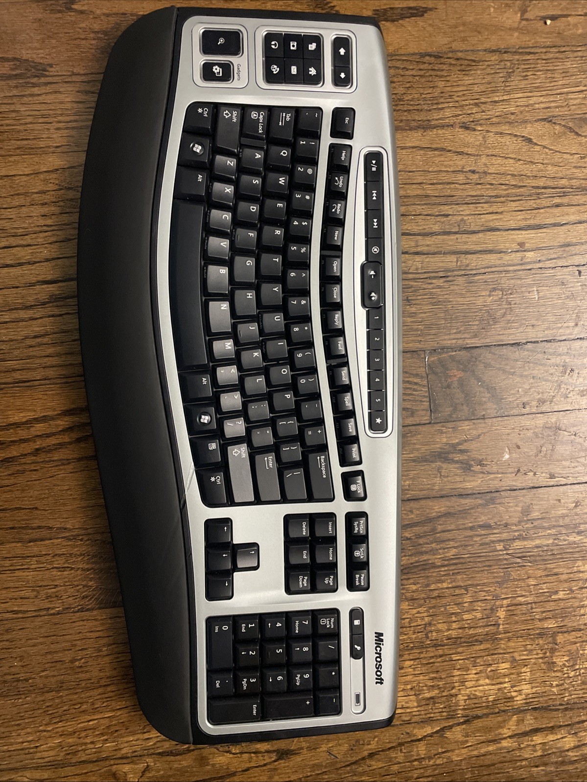 Microsoft Wireless Laser Keyboard 6000 V2.0.Model 1074 Ergonomic.No Receiver.