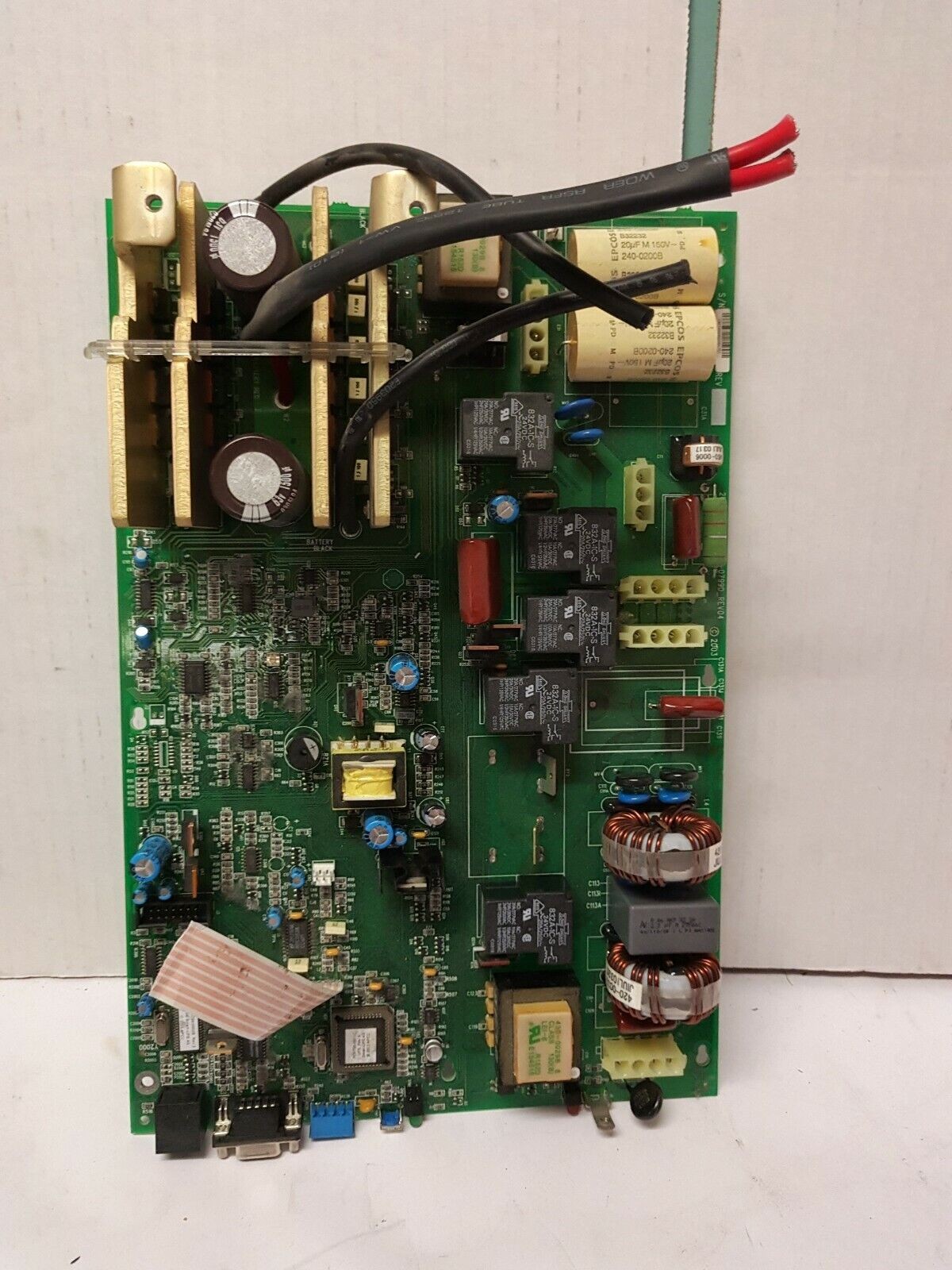 - APC 640-0799D REV 04 2U3K   SMART-UPS  MAIN BOARD
