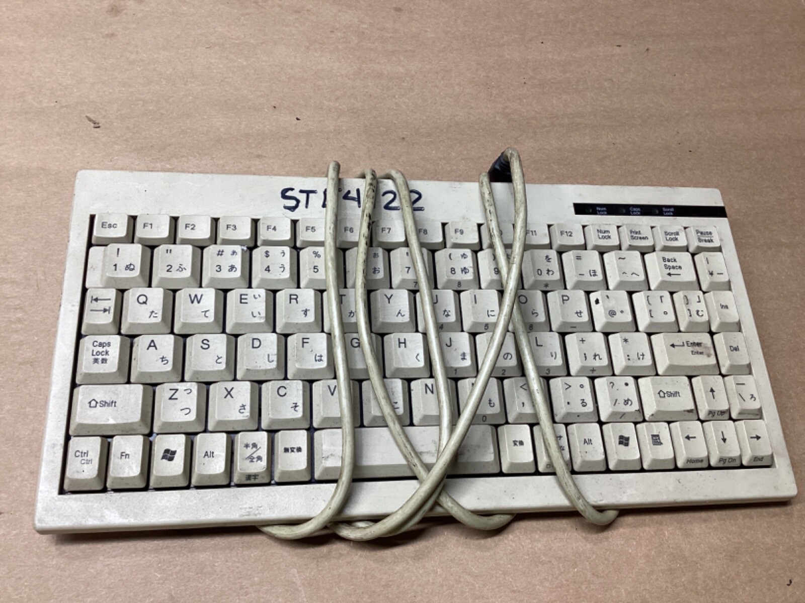 ACK-595U USB MINI KEYBOARD WIRED COMPACT #122M57