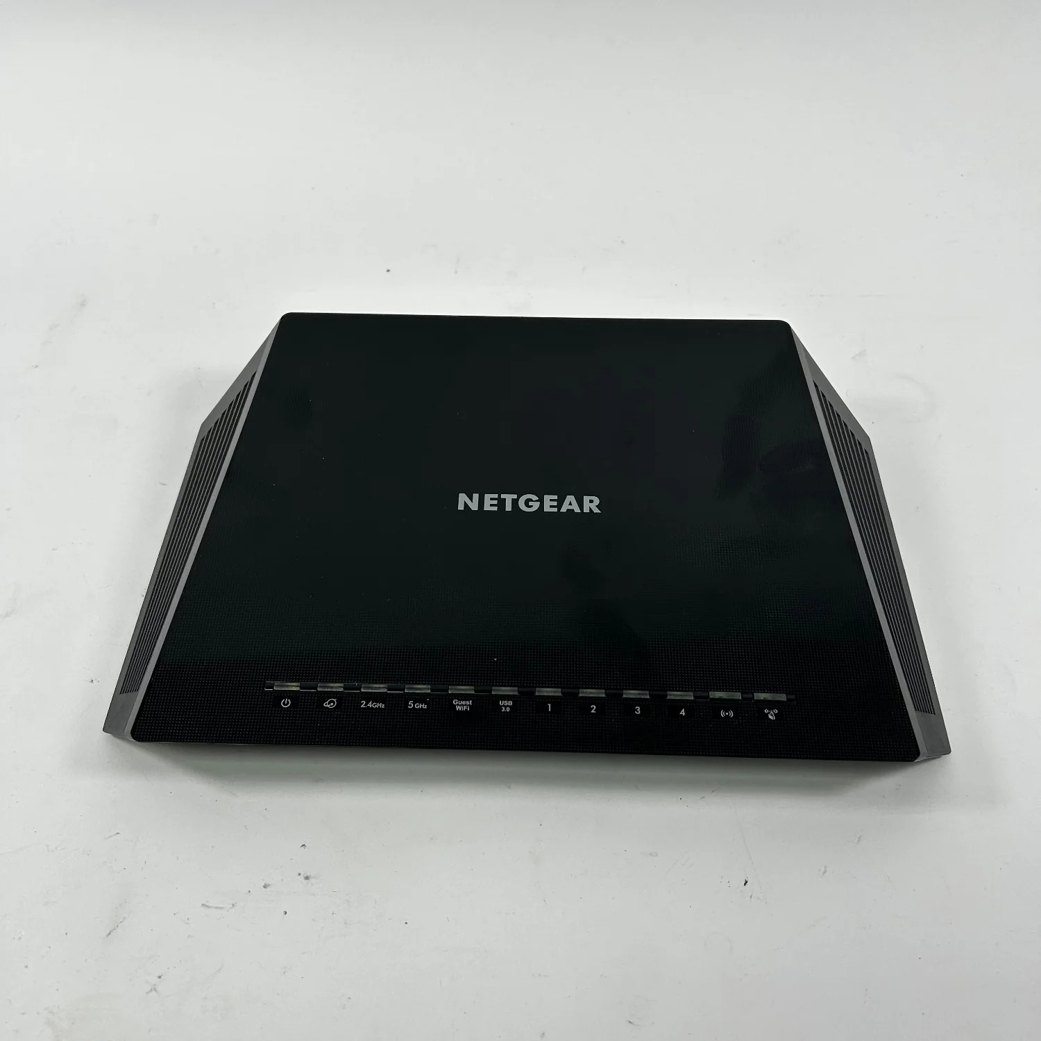 NETGEAR Nighthawk AC2400 Dual Band Smart WiFi Router