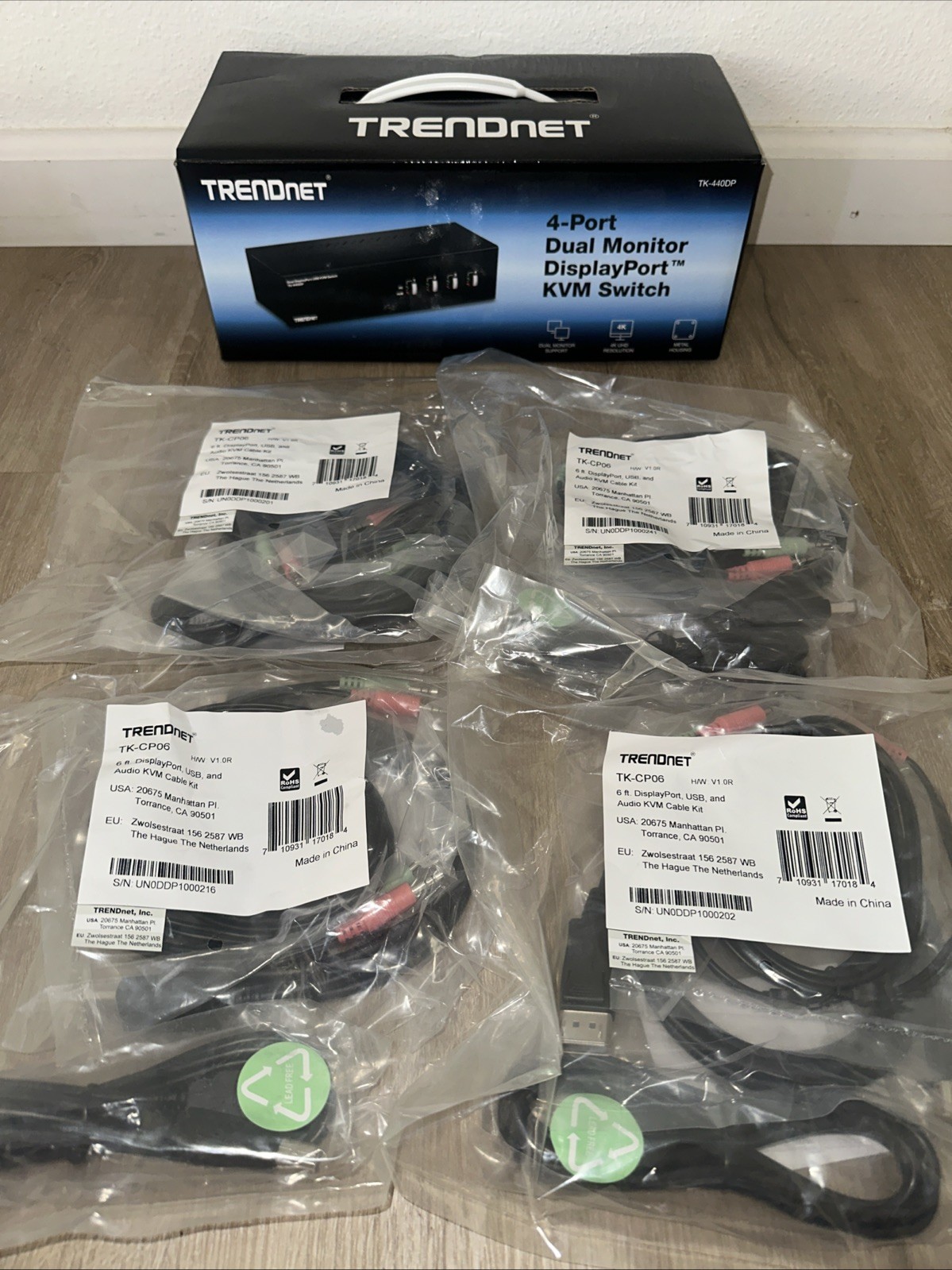 TRENDnet 4-Port Dual Monitor KVM Switch TK-440DP With 4 Sets Of Cables TK-CP06