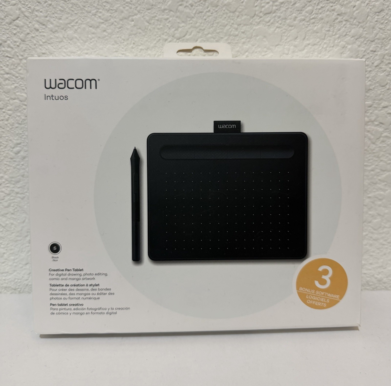 Wacom Intuos Small Wireless Bluetooth Graphics Tablet Black, CTL4100WL/K0-AA