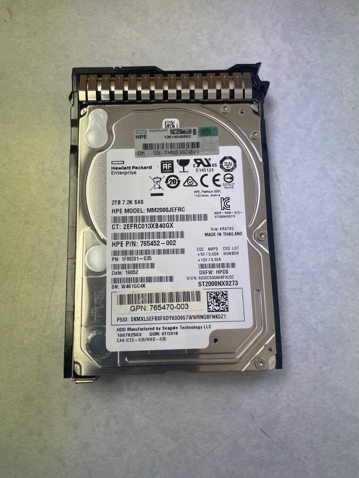 765466-B21,765873-001 HPE 2TB SAS 7.2K SFF SC 512e DS HDD