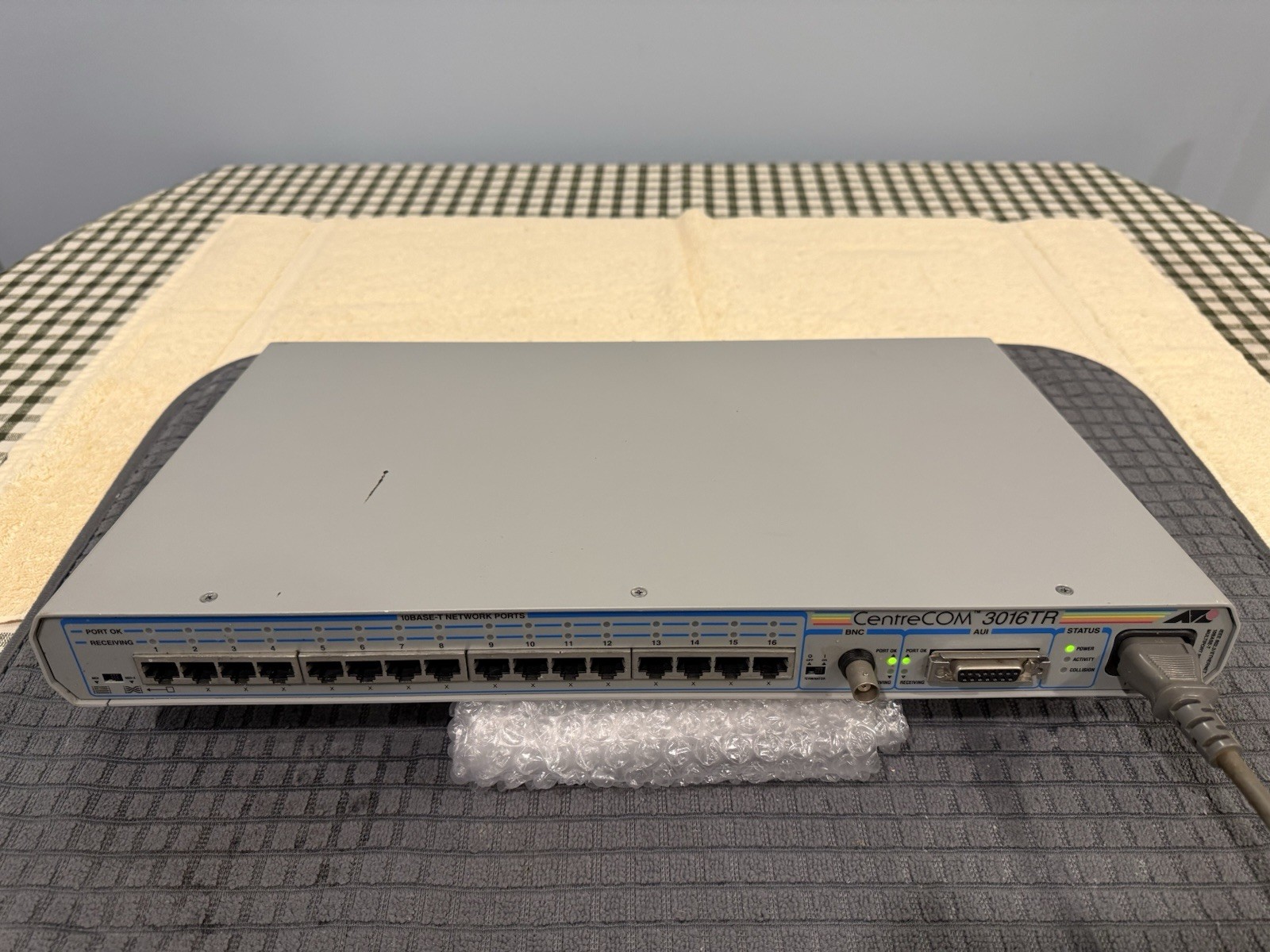 Allied Telesyn CentreCOM AT-3016TR 16-Port 10BASE-T Ethernet Hub Tested As-Is