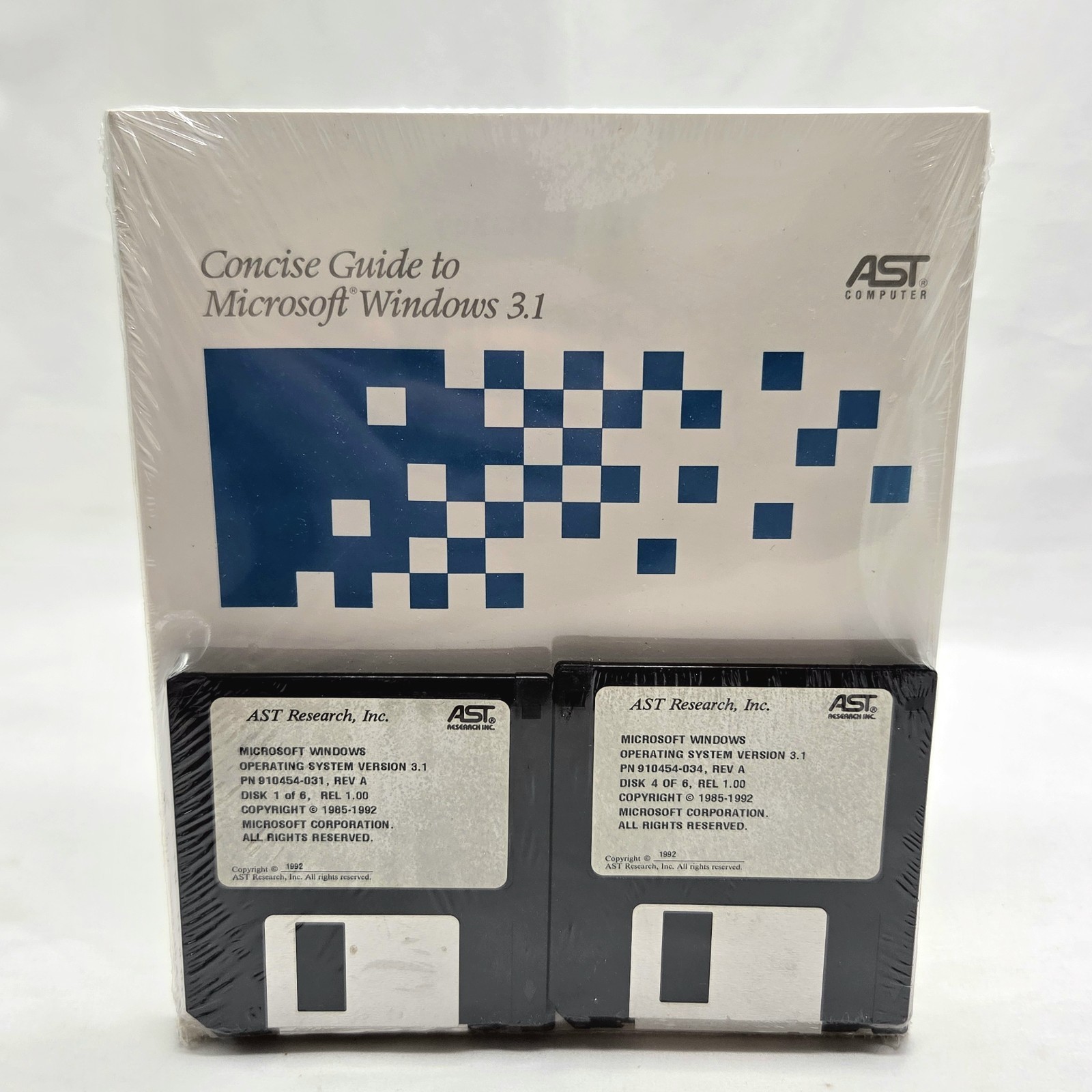 Microsoft Windows 3.1 Operating System AST Research 3.5" Floppy Disk 1992