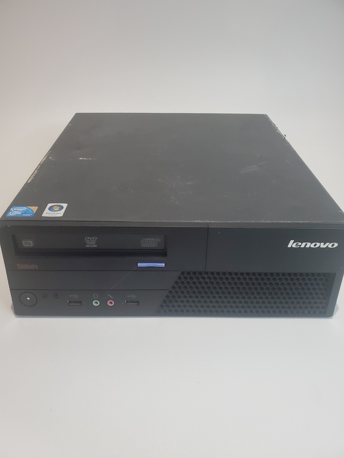 Lenova Thinkcentre M58 4GB - Powers On - No Further Testing Done - As Is