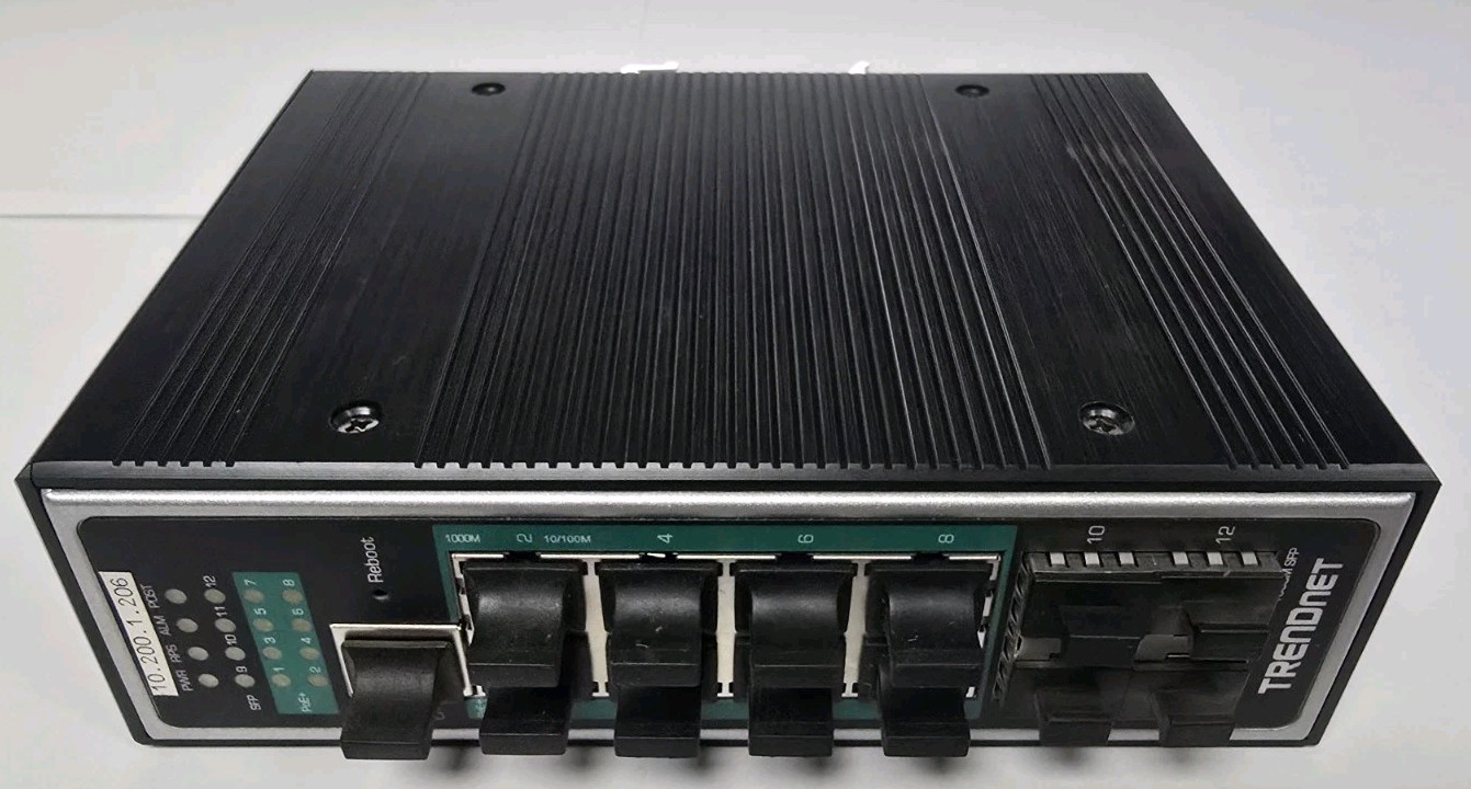 Trendnet 12-port Hardened Industrial  Poe+ Layer 2+ Managed Din-rail TI-PG1284i