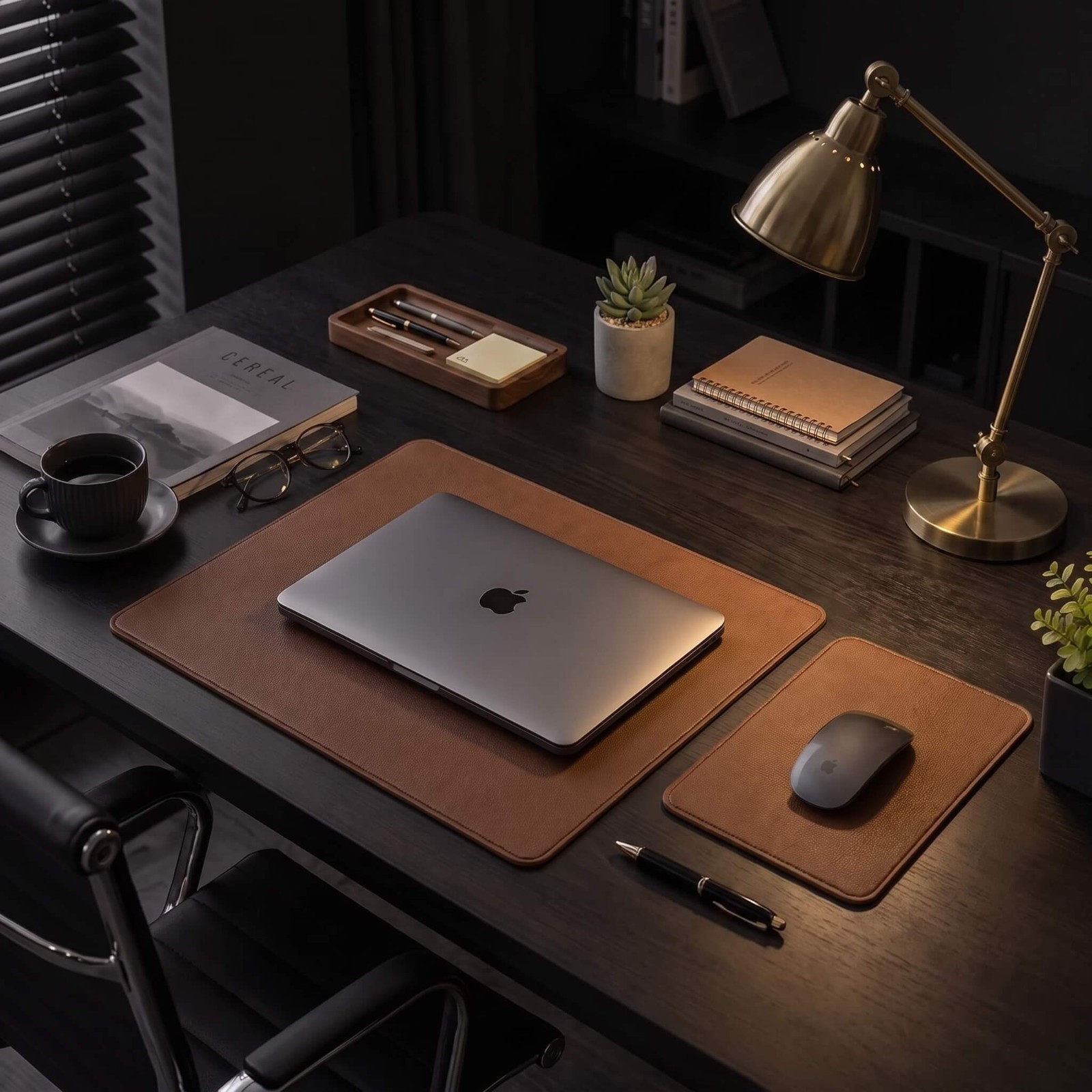 Genuine Leather Desk Mat & Mouse Pad Set – Cowhide Leather Desk Protector