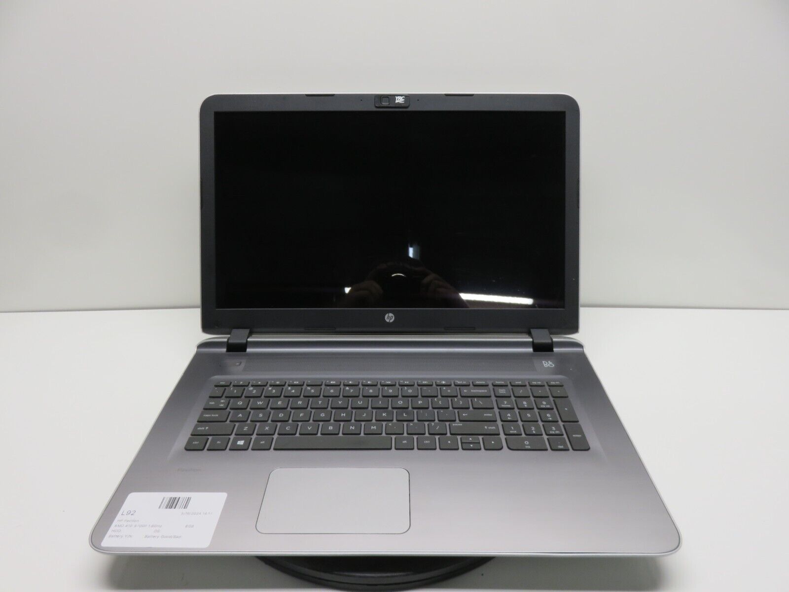 HP Pavilion 17-G121WM Laptop AMD A10-8700P 8GB Ram No HDD or Battery