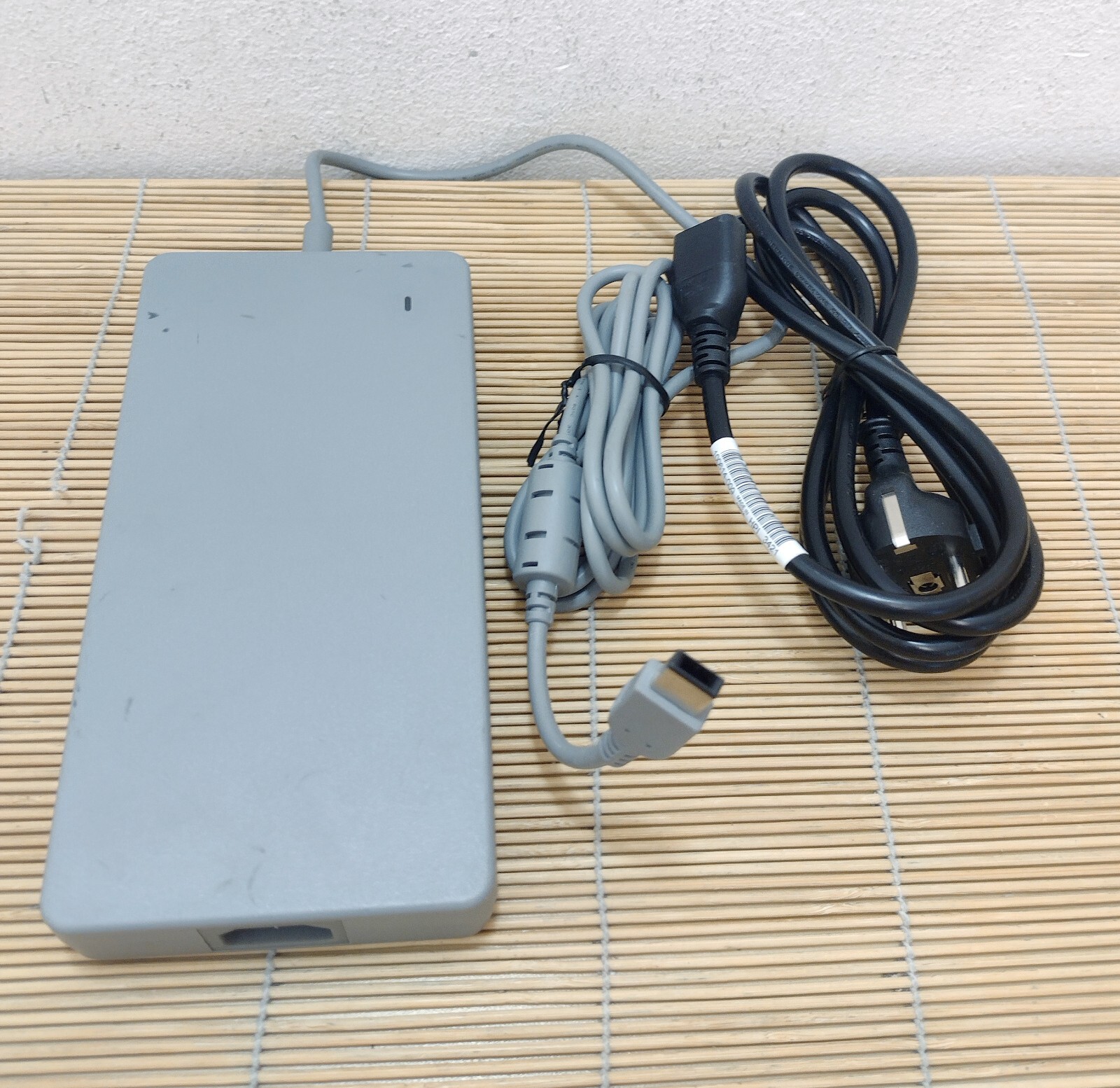 Cisco CS-PWR-CUBE-7 Power adapter for Cisco Desk Pro