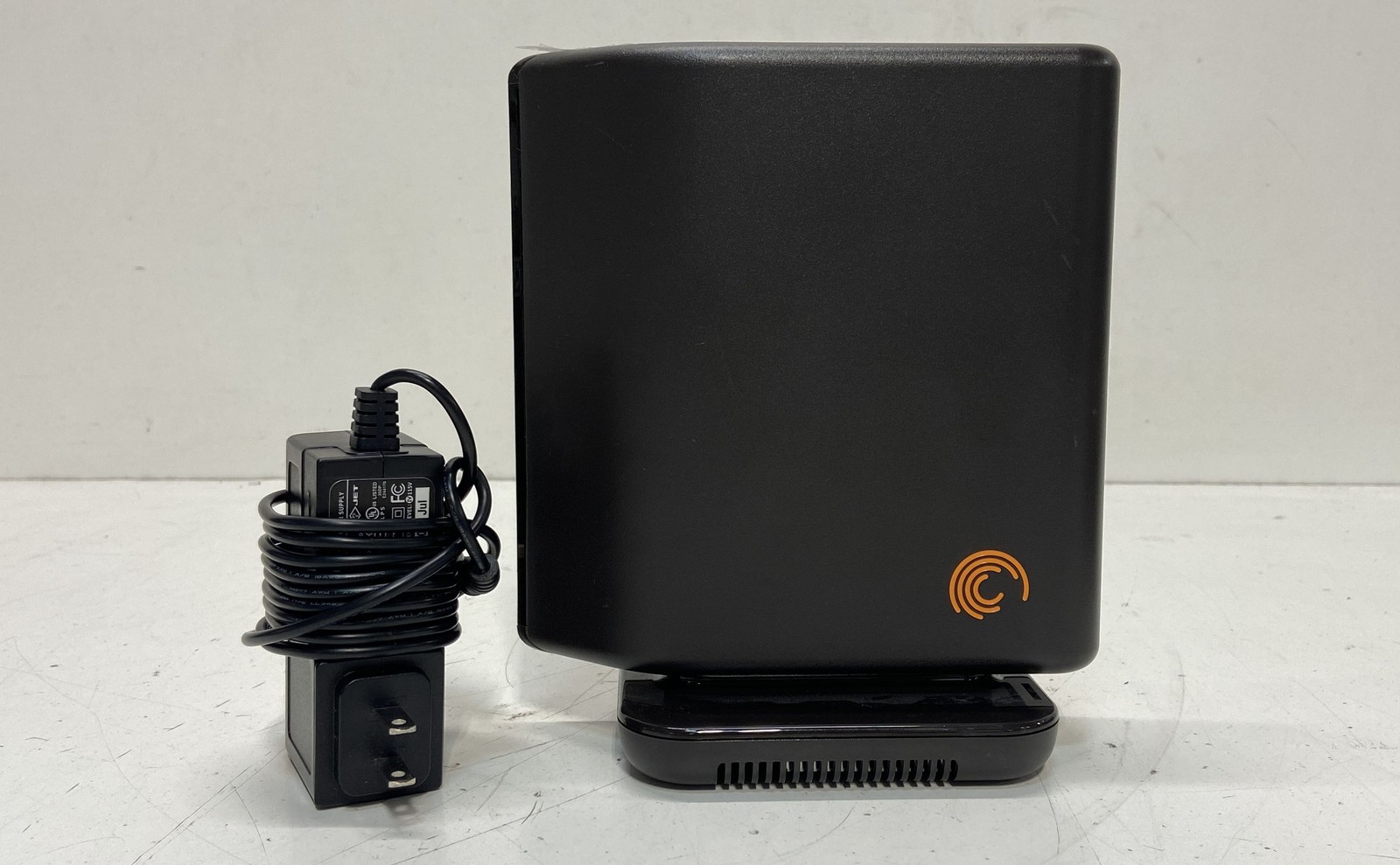 Seagate FreeAgent Desktop External Hard Drive With Power Adapter Power On Tested
