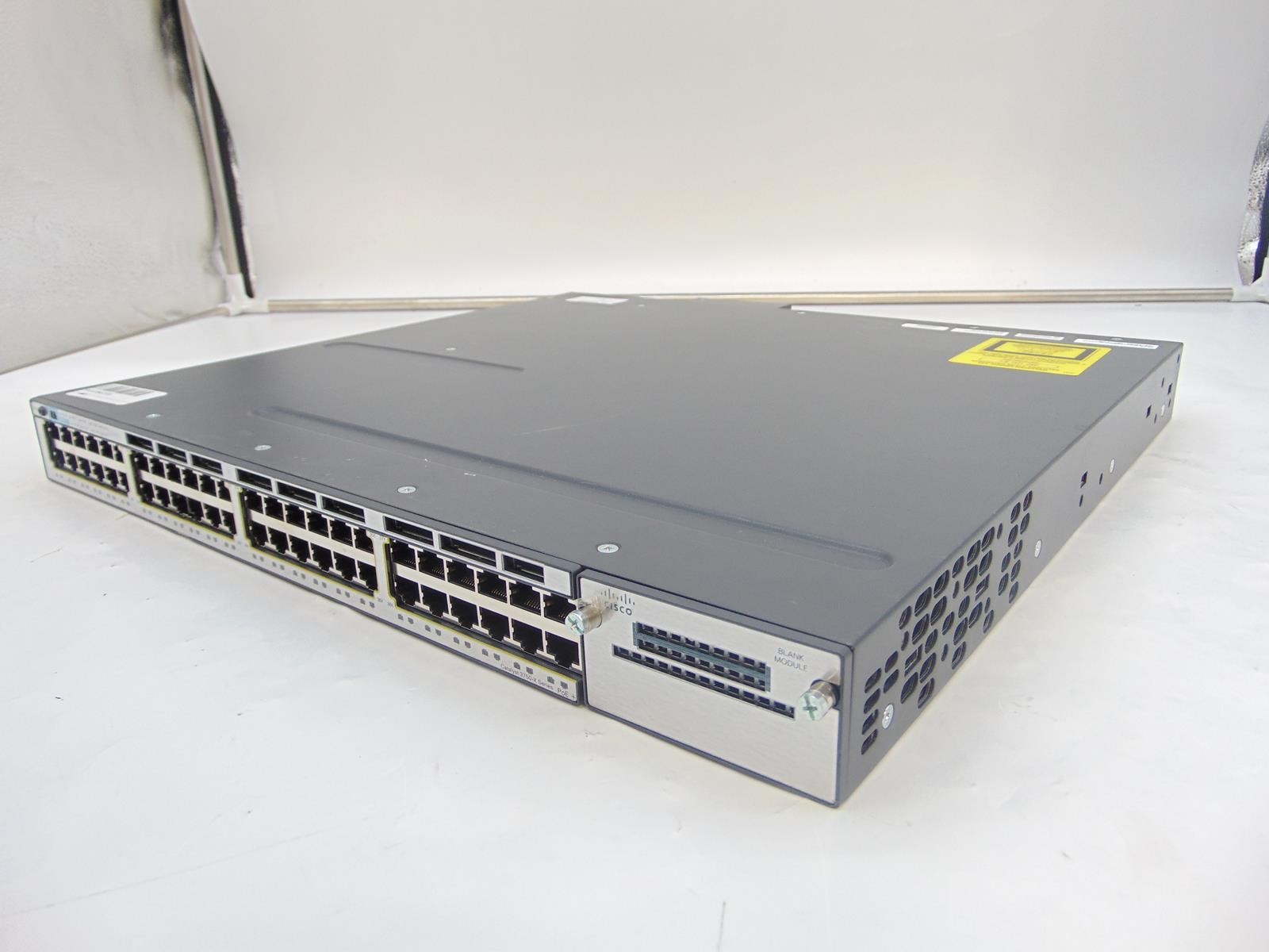 Cisco Catalyst WS-C3750X-48PF-S V02 PoE Ethernet Gigabit Network Switch