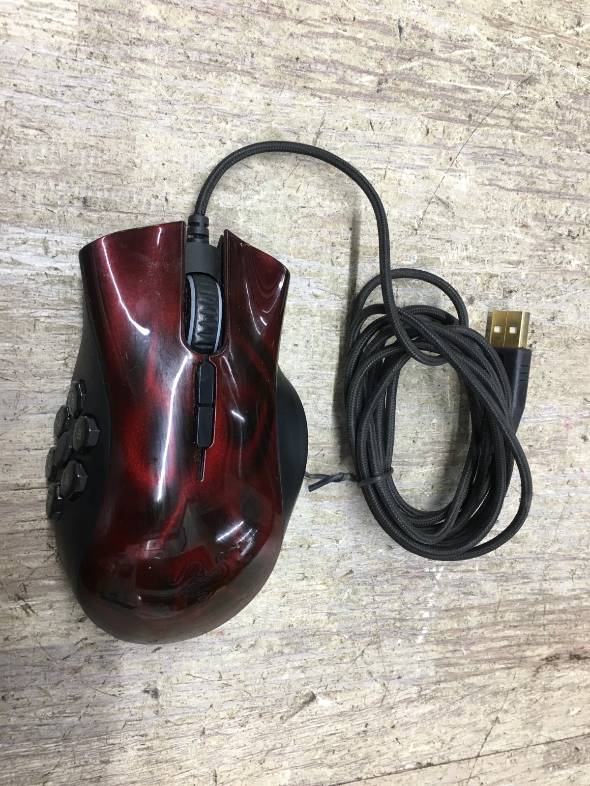 Rare Razer Naga Hex Wraith Red Laser Gaming Mouse RZ01-0075 MMO MOBA