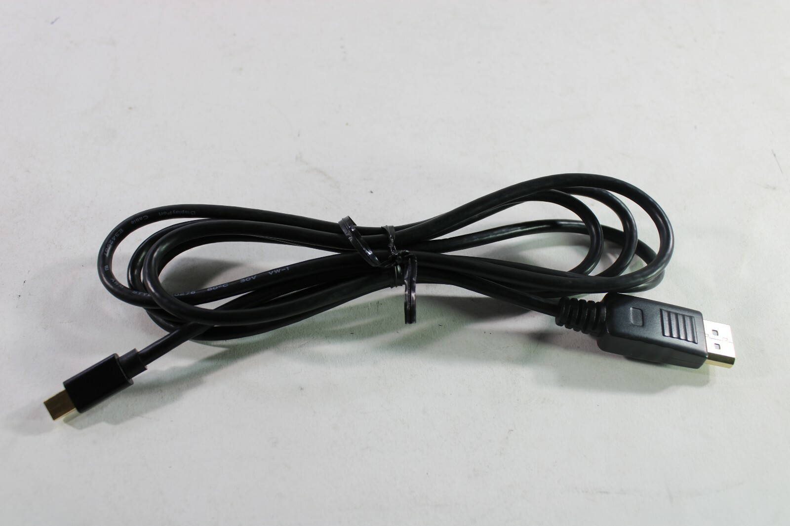 Dell Mini DisplayPort to DisplayPort Cable Mini DP to DP Adapter 6 Ft (Lot of 2)
