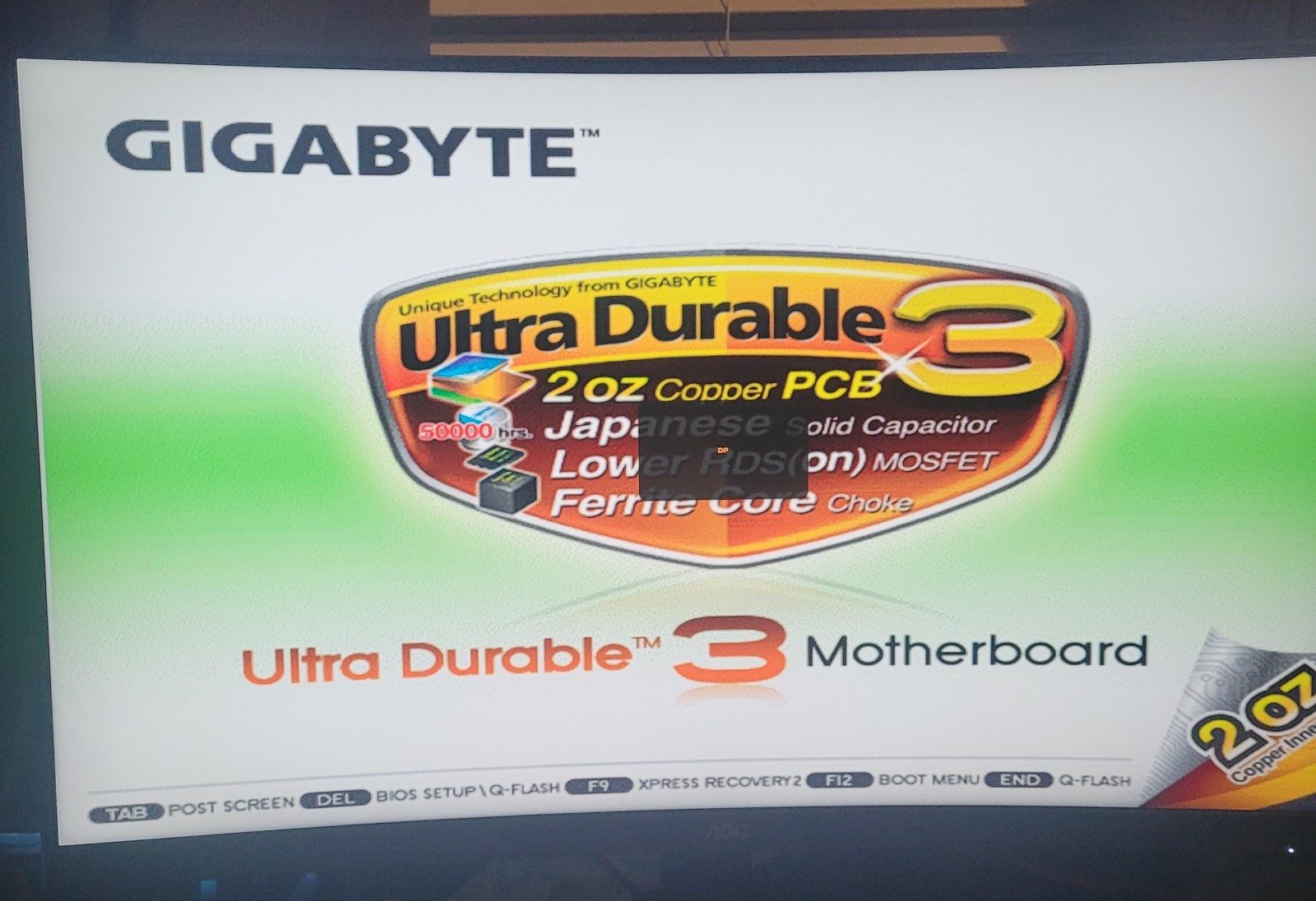 GIGABYTE GA-EP45-UD3LR MOTHERBOARD+INTEL CORE 2 QUAD Q9300 CPU/ 4gb Ram Q6600