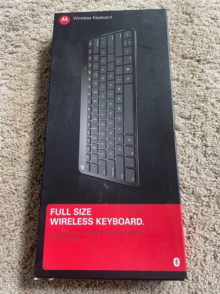 New  Motorola Universal Bluetooth Keyboard - QWERTY - English Keyboard
