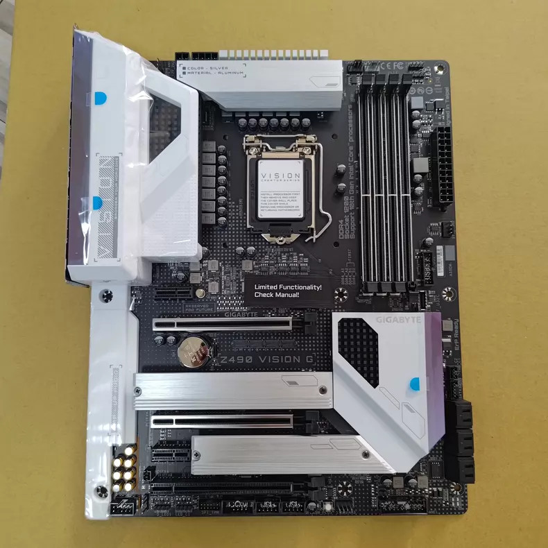 GIGABYTE Z490 VISION G LGA1200 ATX DDR4 ATX Motherboard