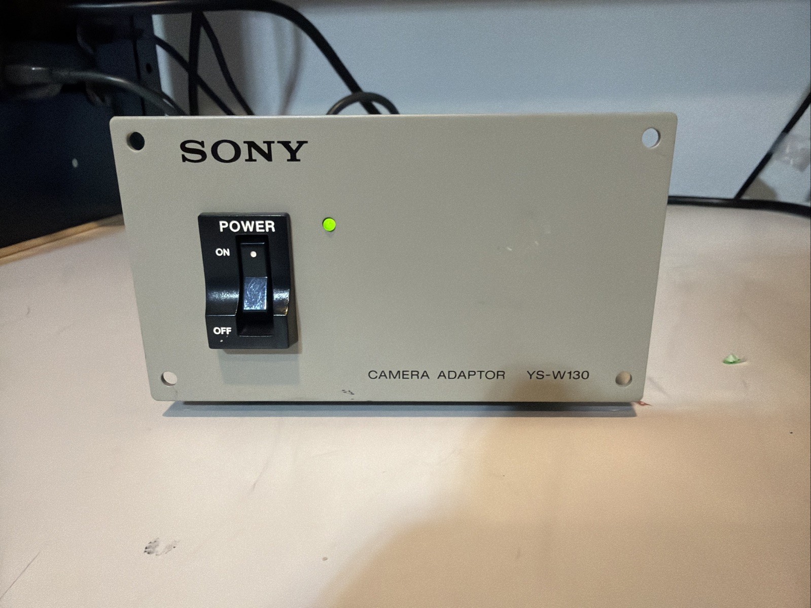 Original Sony YS-W130P Camera Adaptor Netzteil Power Supply AC Adapter