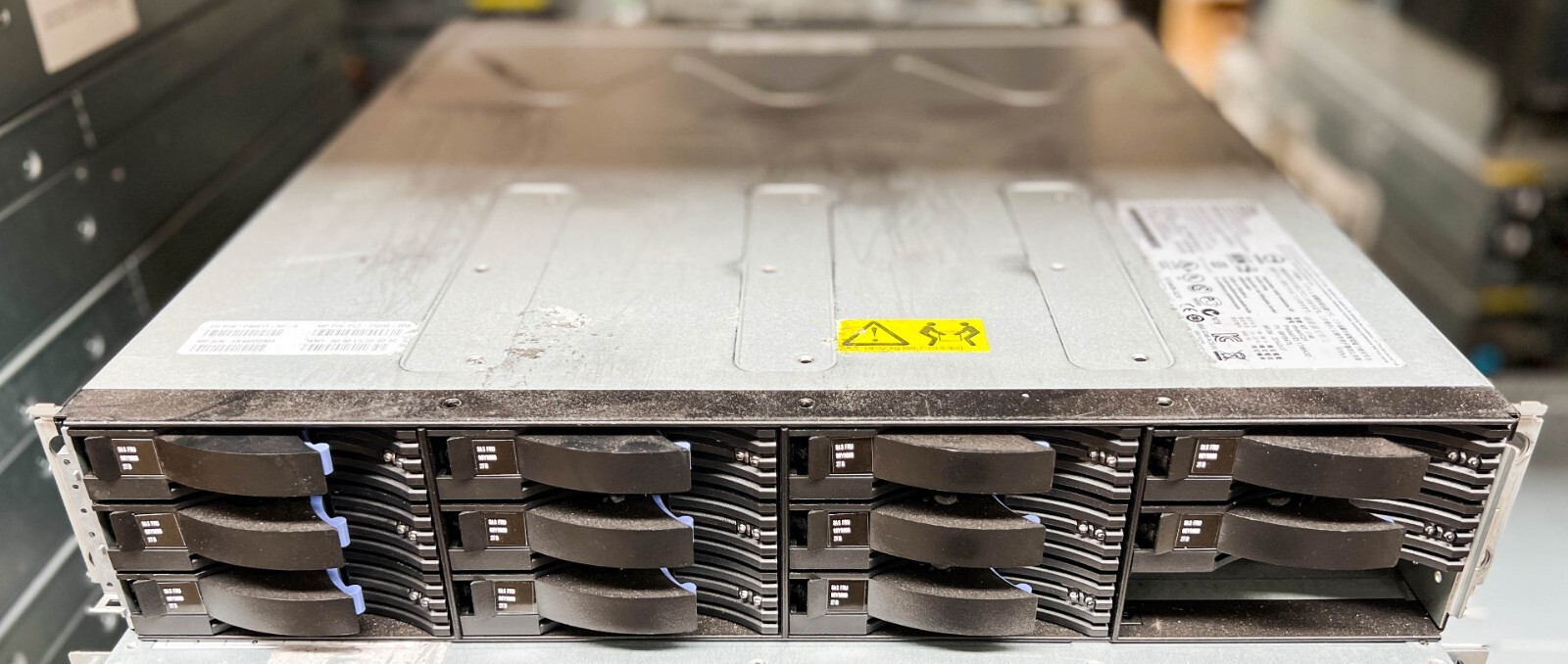 IBM Storwize V3700 LFF Dual Control Enclosure | 11x 2TB SAS 2x00Y2527 Cntrl 2xPS
