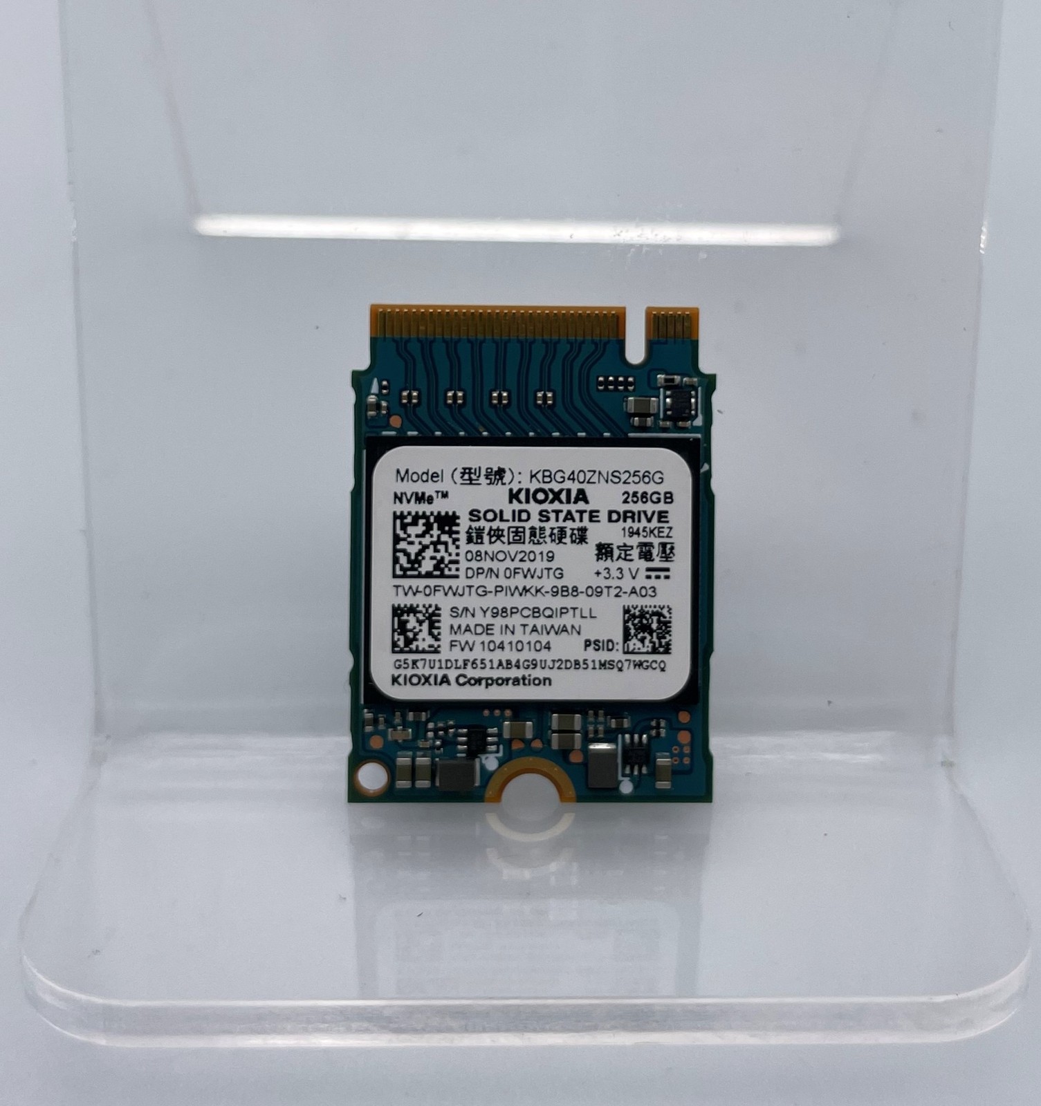 TOSHIBA KBG40ZNS256G PCIe NVMe 256GB M.2 SSD 0FWJTG SOLID STATE 3.3V