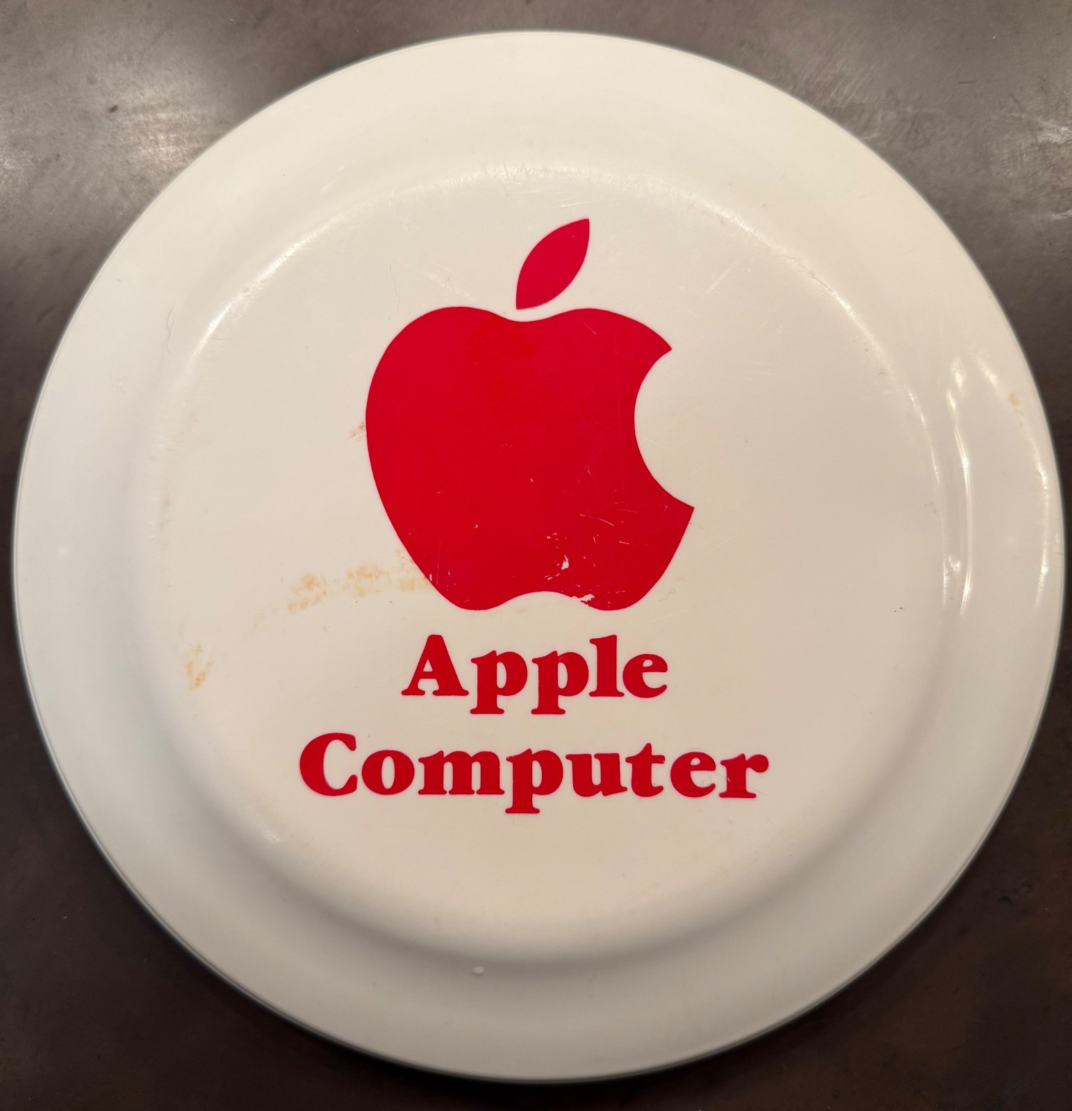 Vintage RARE 1980s Apple Computer Logo Frisbee. Great shape, w/ the usual nicks