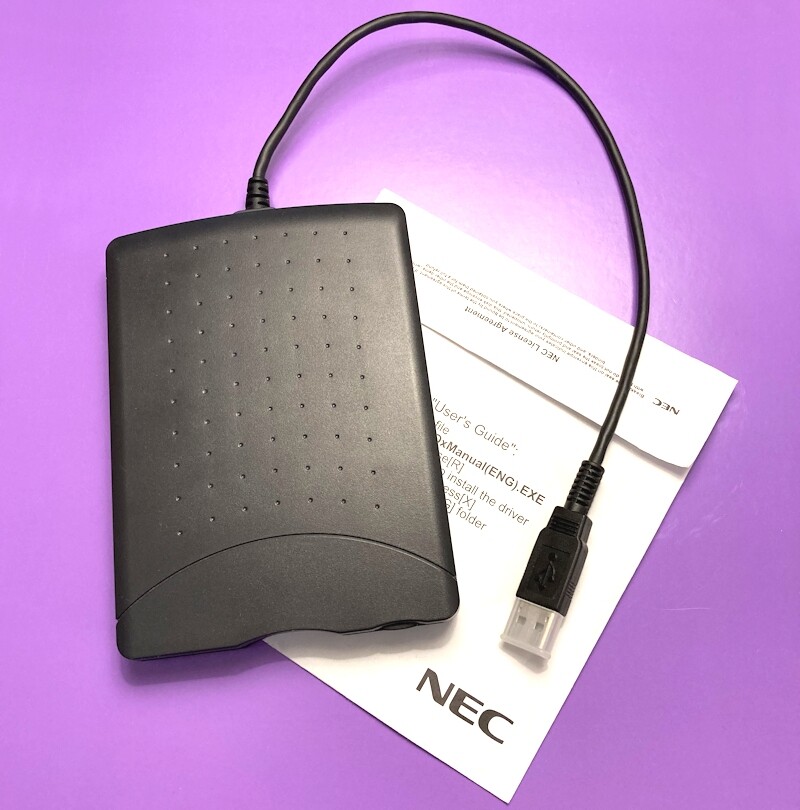 NEC External USB Floppy Drive 1.44MB 3.5" Black Driver CD FOR PARTS NOT WORKING