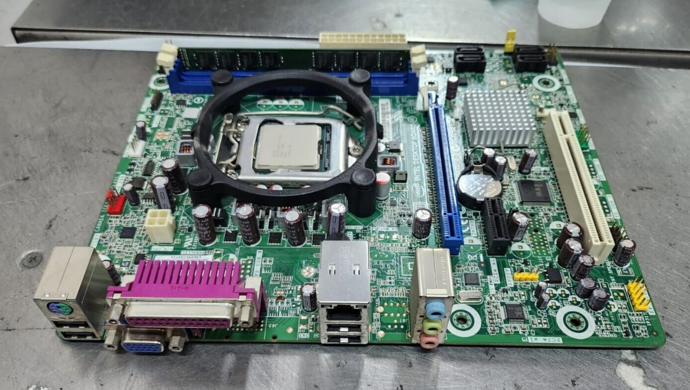 Intel DH61WW LGA 1155 H61 MicroATX Motherboard w/ i3-2100 CPU, 4GB No I/O Plate