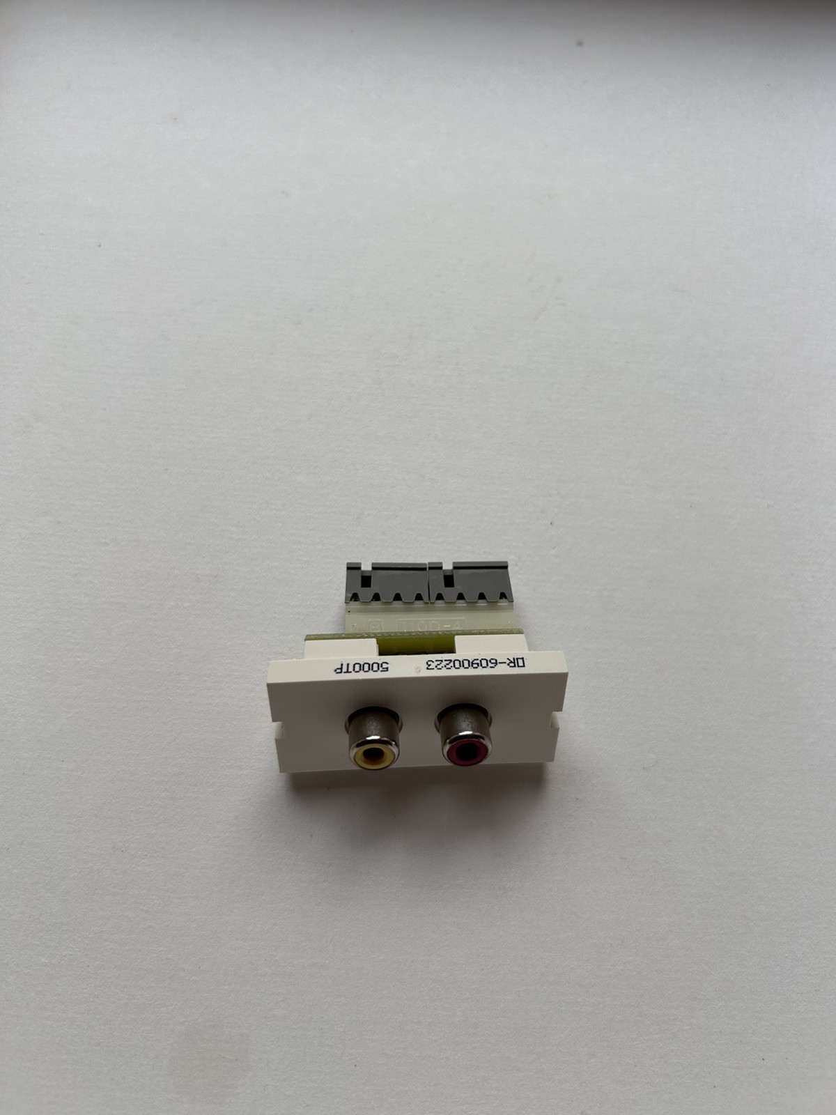 Ortronics OR-60900223 Series II RCA/110 D4 Connector, Fog White - NEW