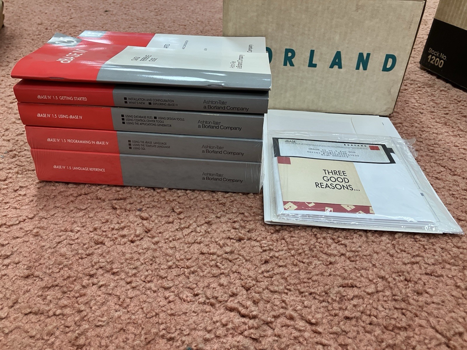 ASHTON-TATE/BORLAND DBASE IV (4) VERSION 1.5 FOR DOS - W/ 5.25” FLOPPY DISKS