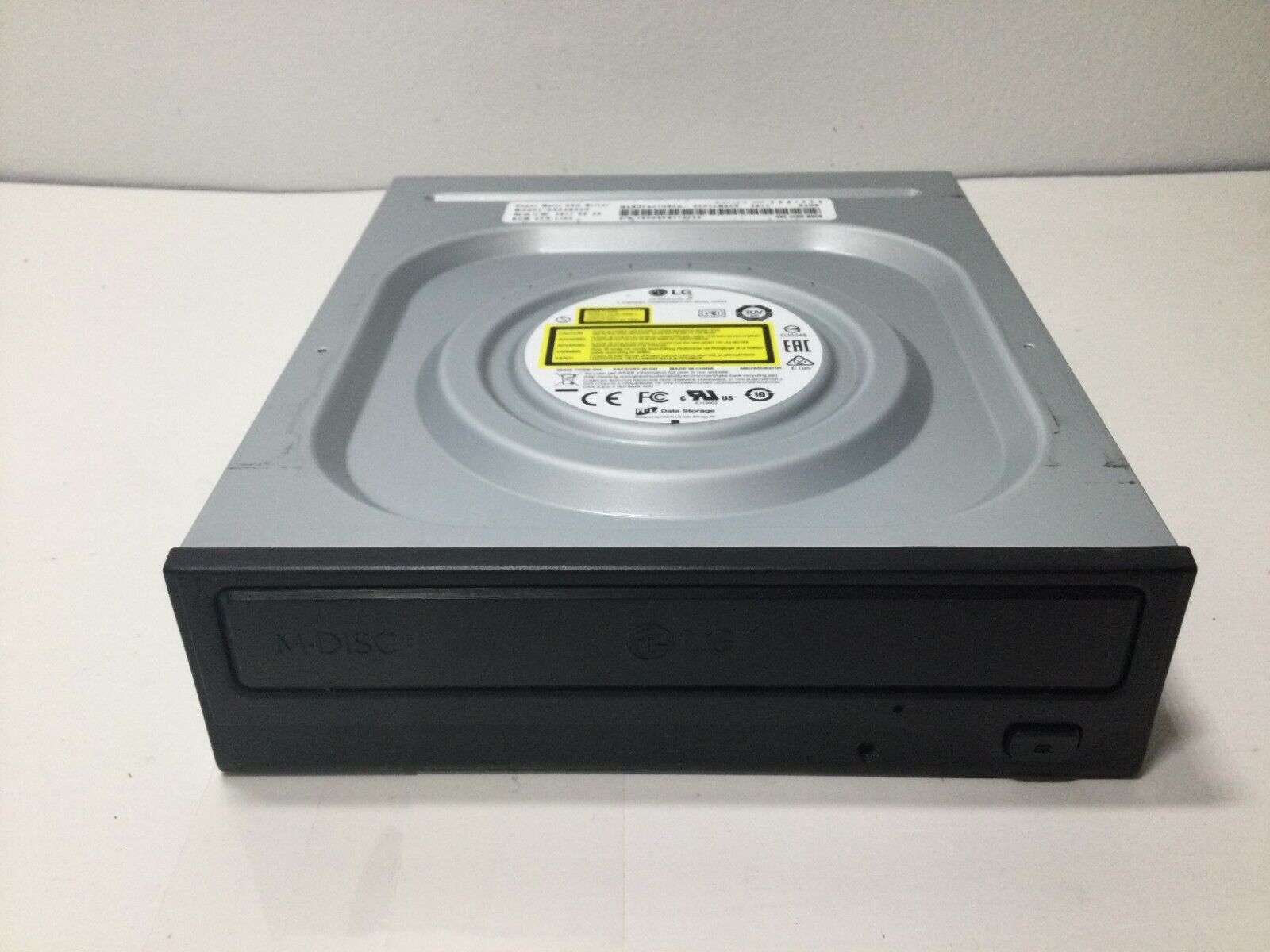LG Internal SATA  Disc Burner Re-Writer Drive GH24NSC0 - Used Tested