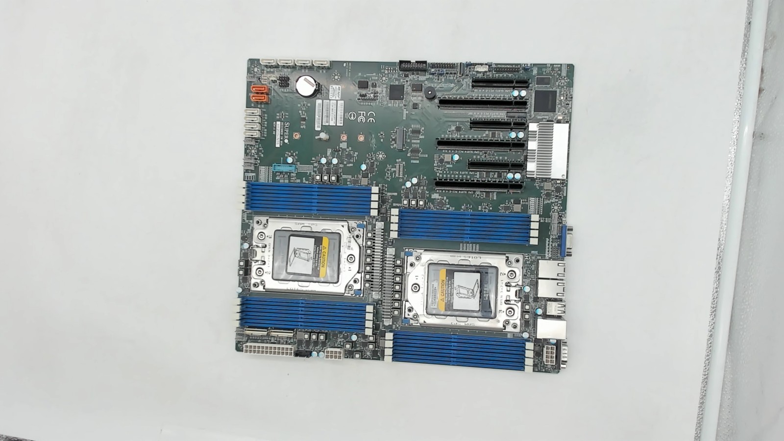 SUPERMICRO MBD-H12DSI-NT6-B EATX Server Motherboard MBD-H12DSI-NT6-B PC1726482
