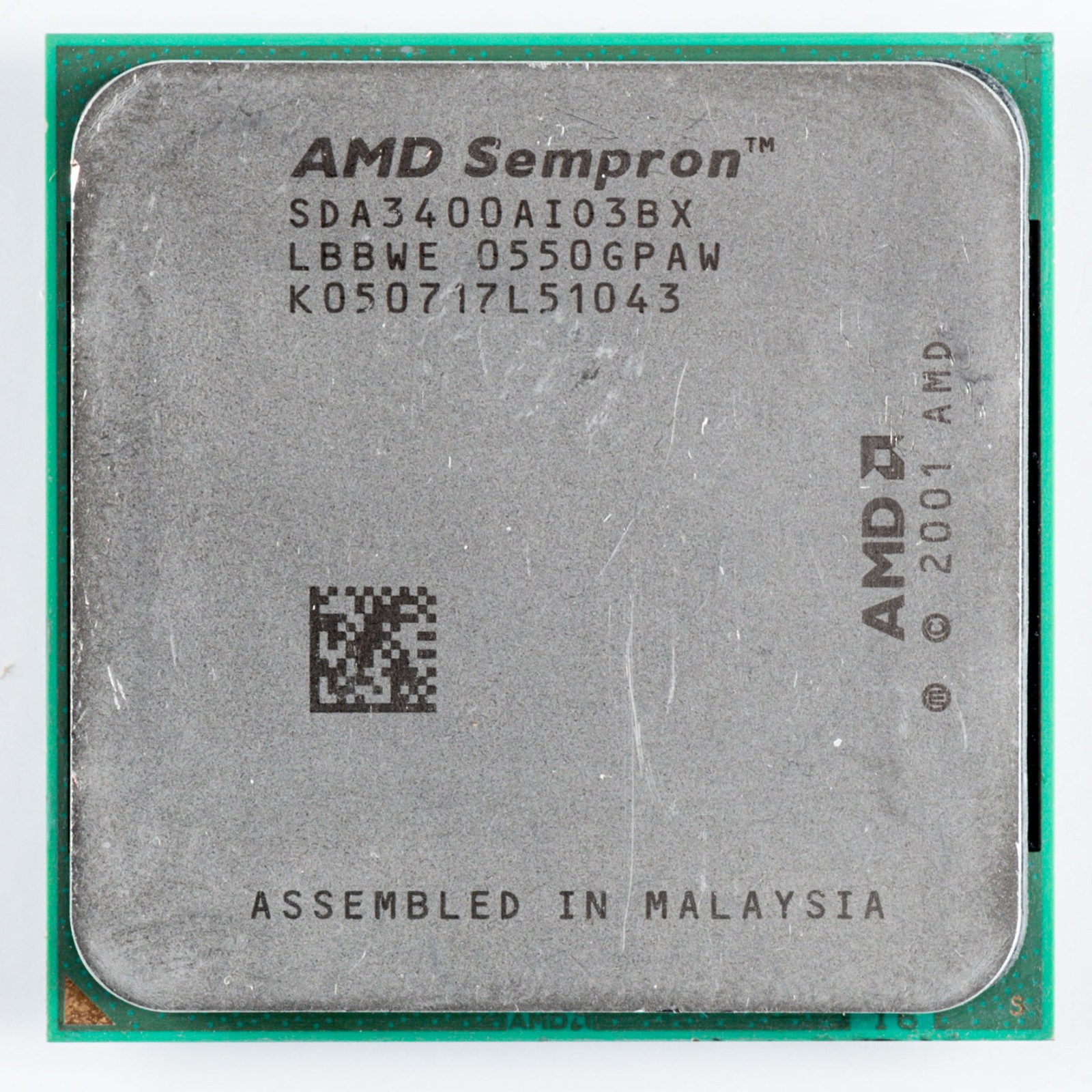 AMD Sempron 3400+ SDA3400AIO3BX Socket 754 2GHz Palermo 256KB 90nm 59W Processor